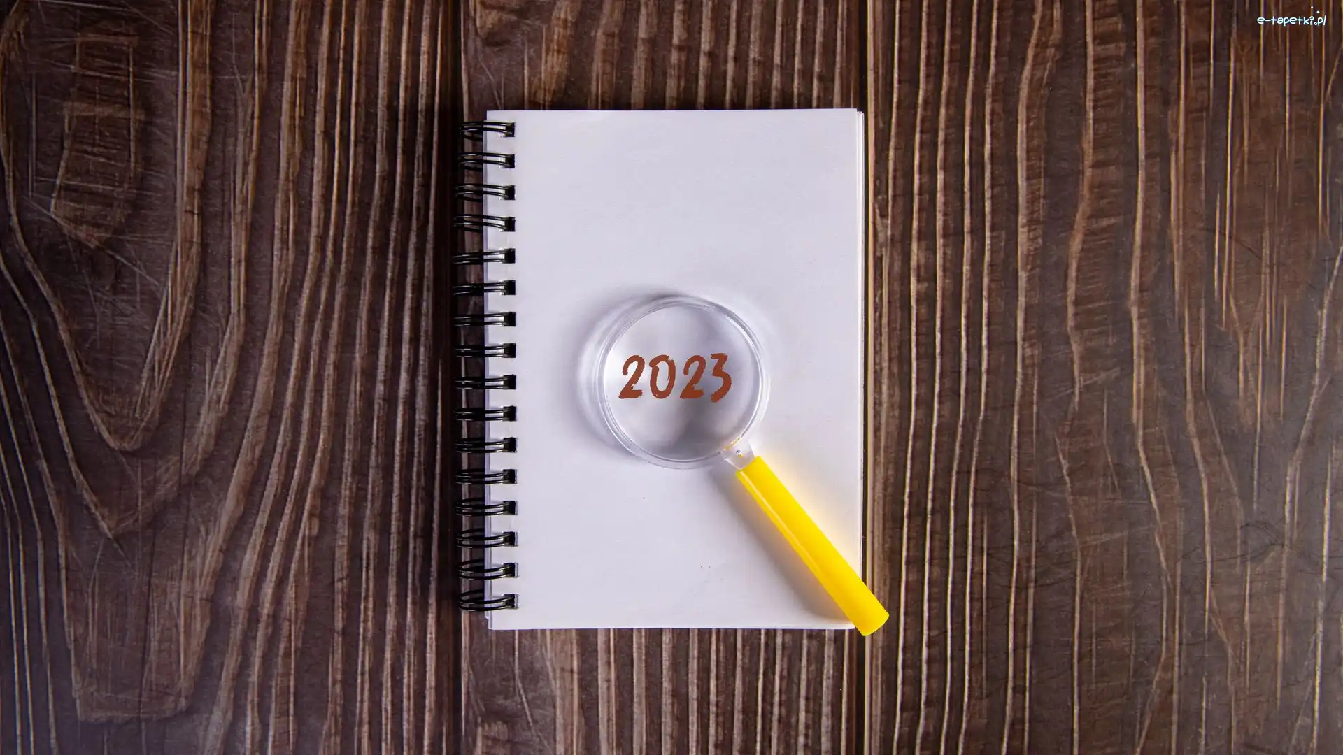 Drewno, Lupa, 2023, Nowy Rok, Szkło powiększające, Notatnik