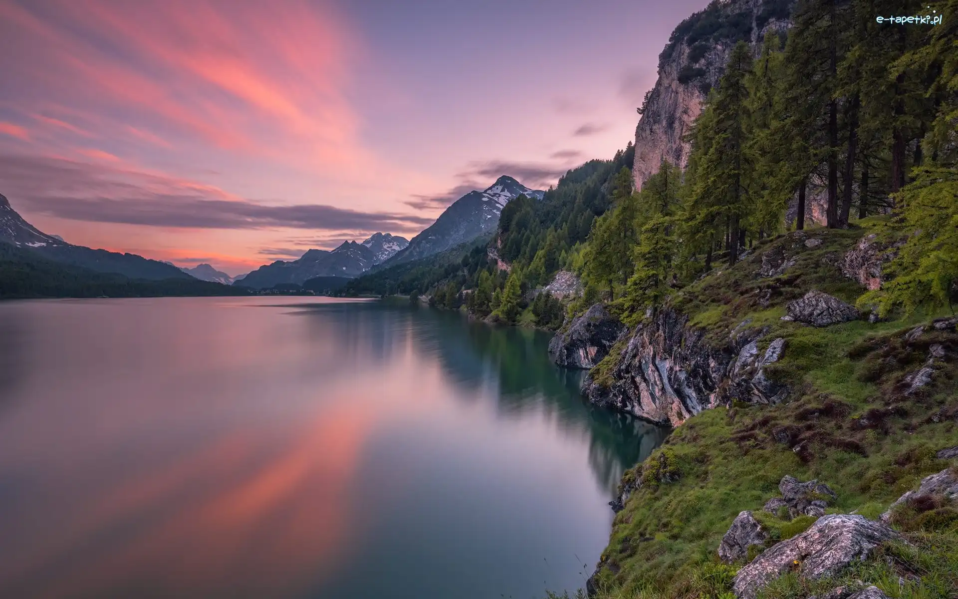 Zachód słońca, Góry, Jezioro Silsersee, Dolina Engadyna, Szwajcaria, Drzewa, Las