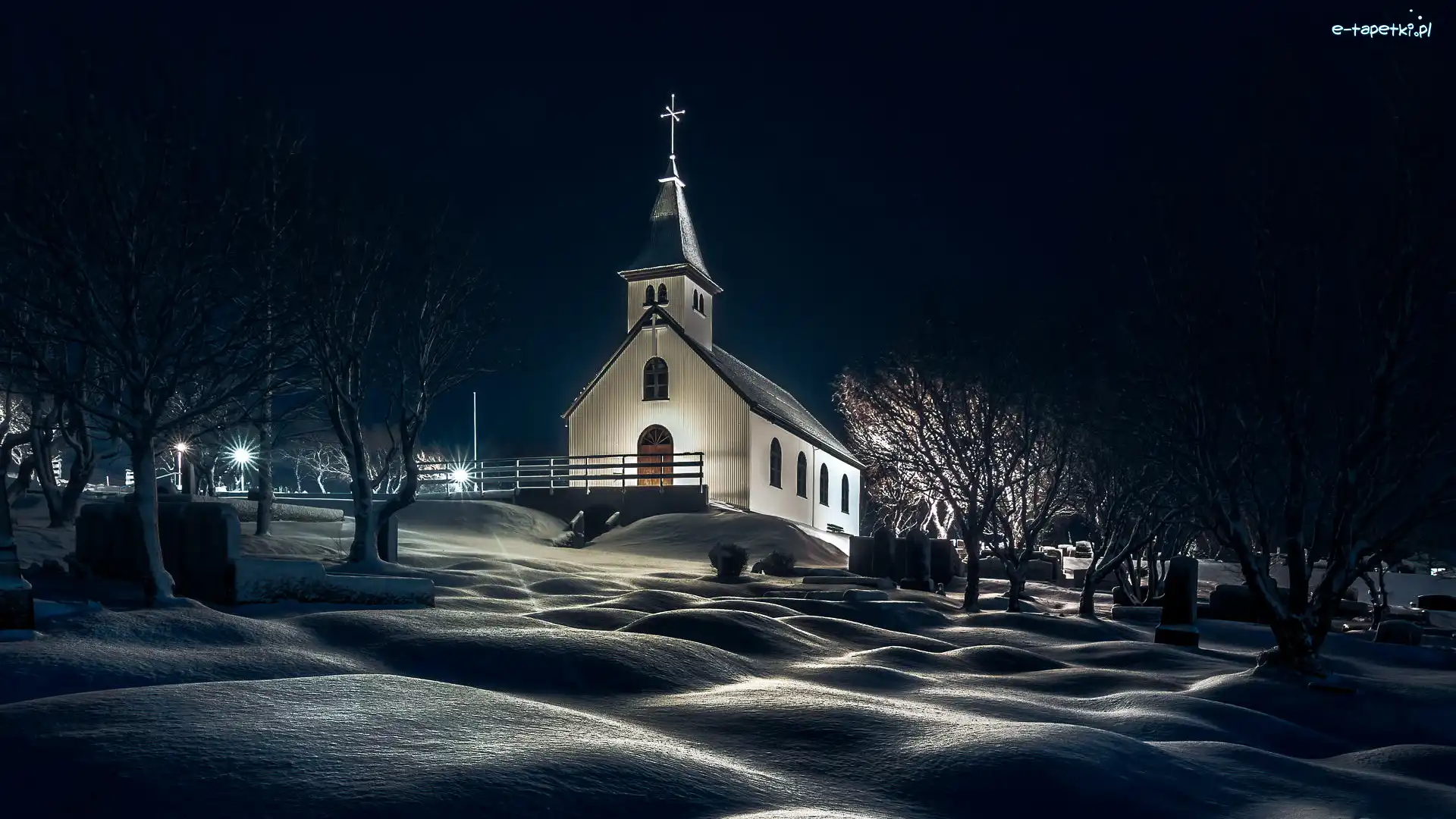 Islandia, Drzewa, Zima, Kościół Lagafellskirkja, Oświetlony, Mosfellsbaer, Noc