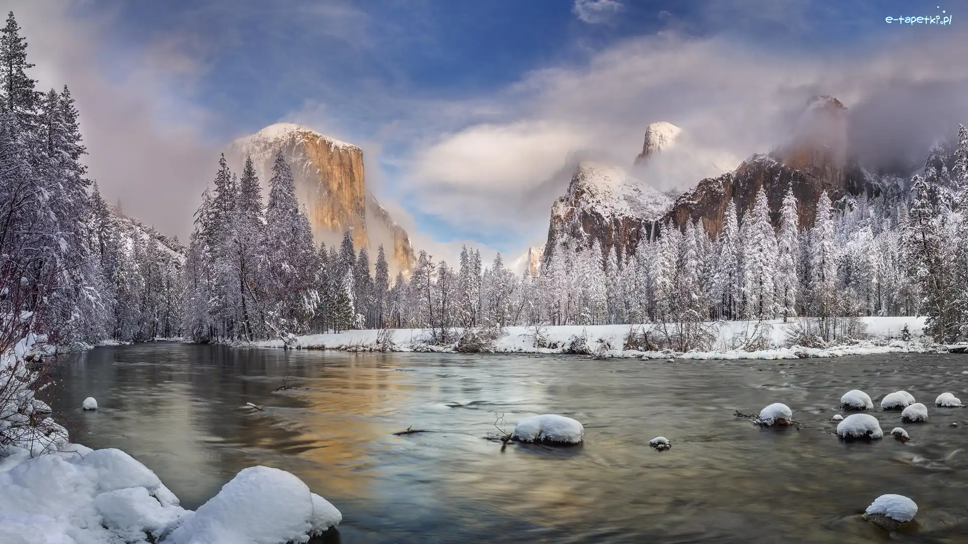 Park Narodowy Yosemite, Drzewa, Stany Zjednoczone, Mgła, Kamienie, Zima, Chmury, Góry, Rzeka Merced, Kalifornia