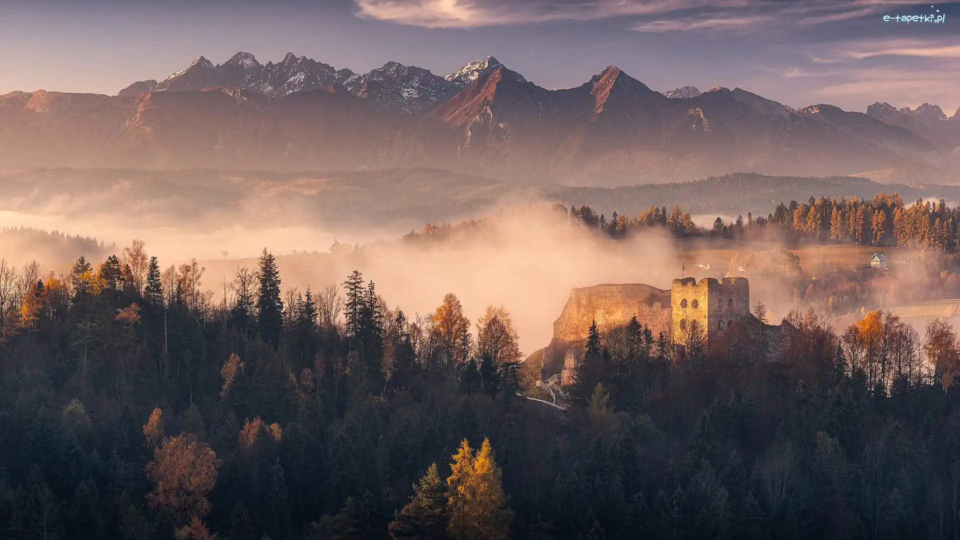 Góry, Czorsztyn, Drzewa, Jesień, Zamek, Tatry, Mgła, Polska