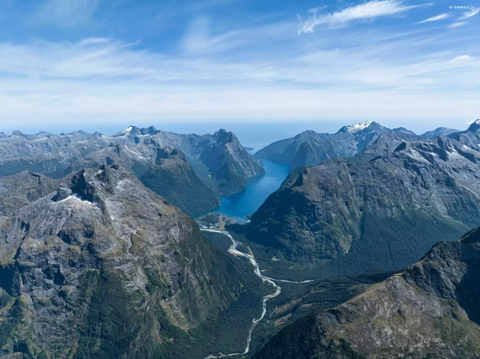 Park Narodowy Fiordland, Fiord, Zatoka Milforda, Nowa Zelandia, Skały, Góry