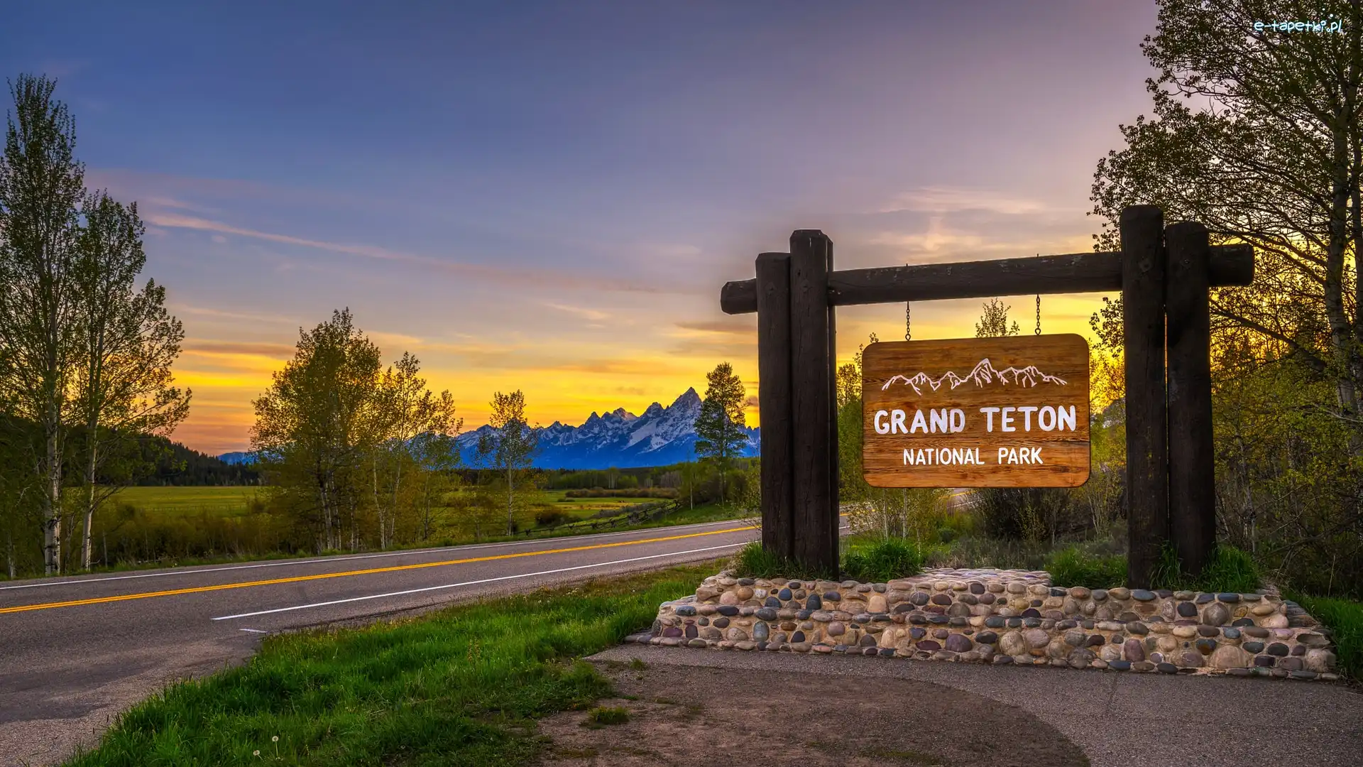 Tablica, Park Narodowy Grand Teton, Góry, Wyoming, Stany Zjednoczone, Droga, Drzewa