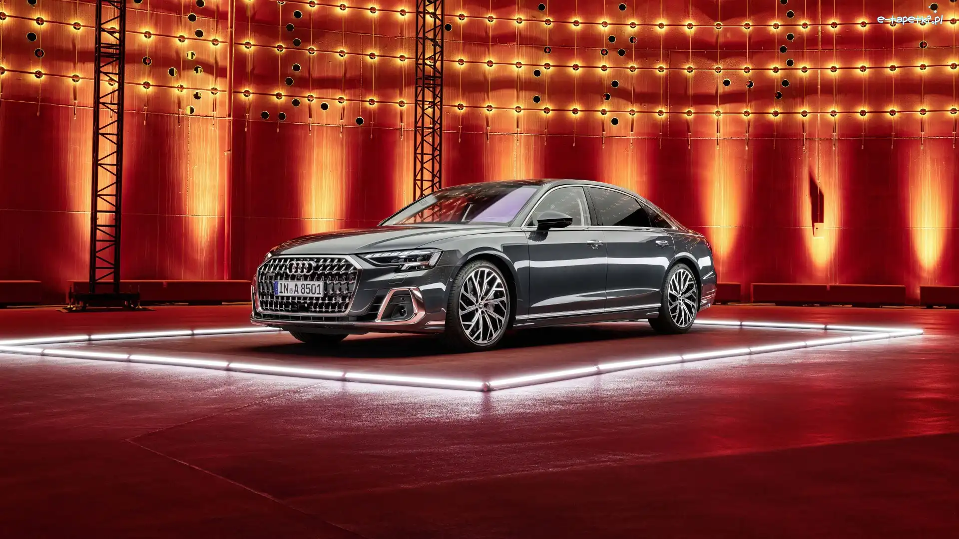 3D, Audi A8 TFSI Quattro