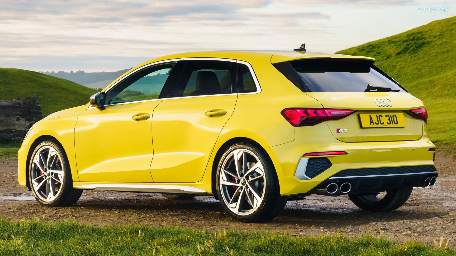 2020, Audi S3 Sportback, Żółte