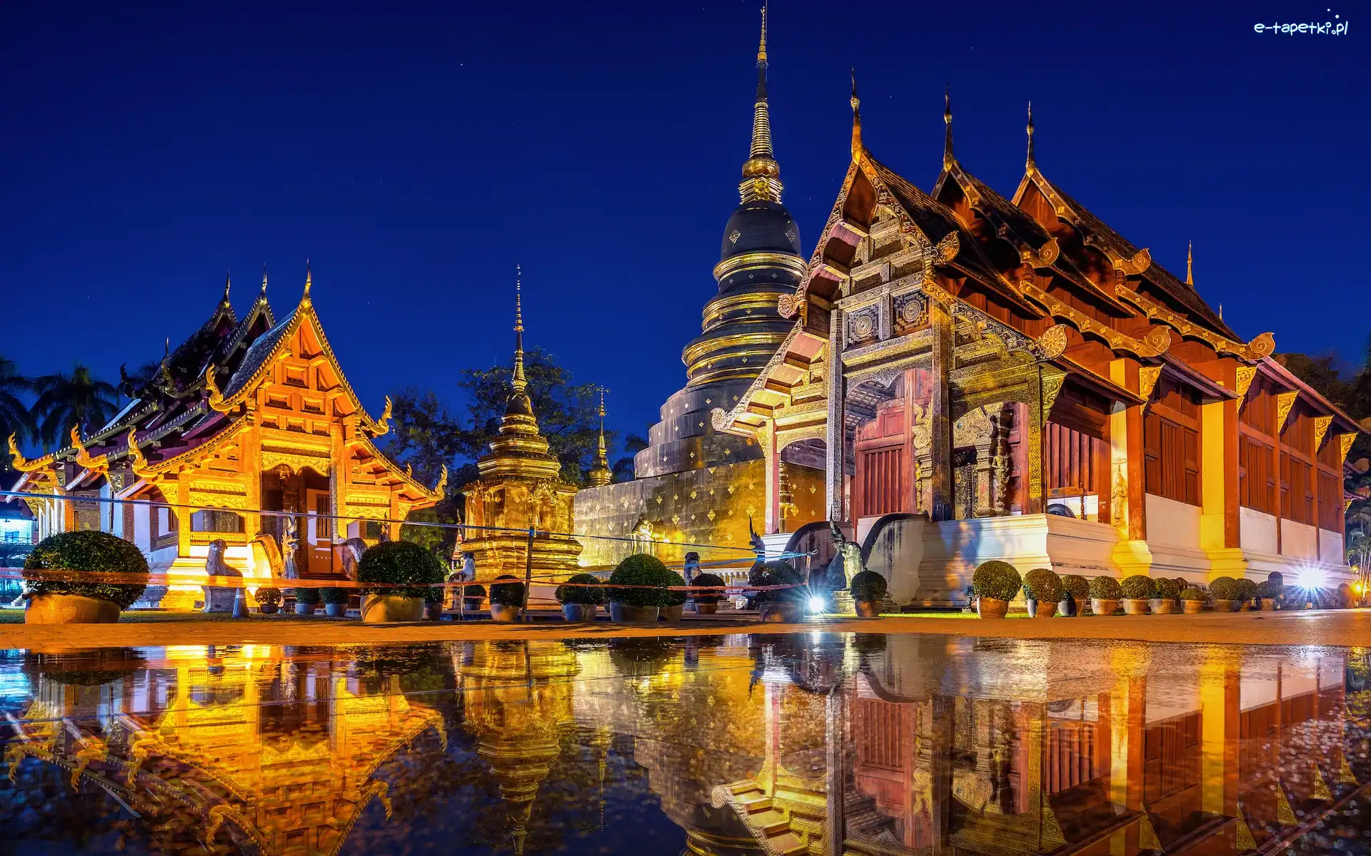 Noc, Świątynia, Wat Phra Singh Woramahawihan, Odbicie, Chiang Mai, Tajlandia