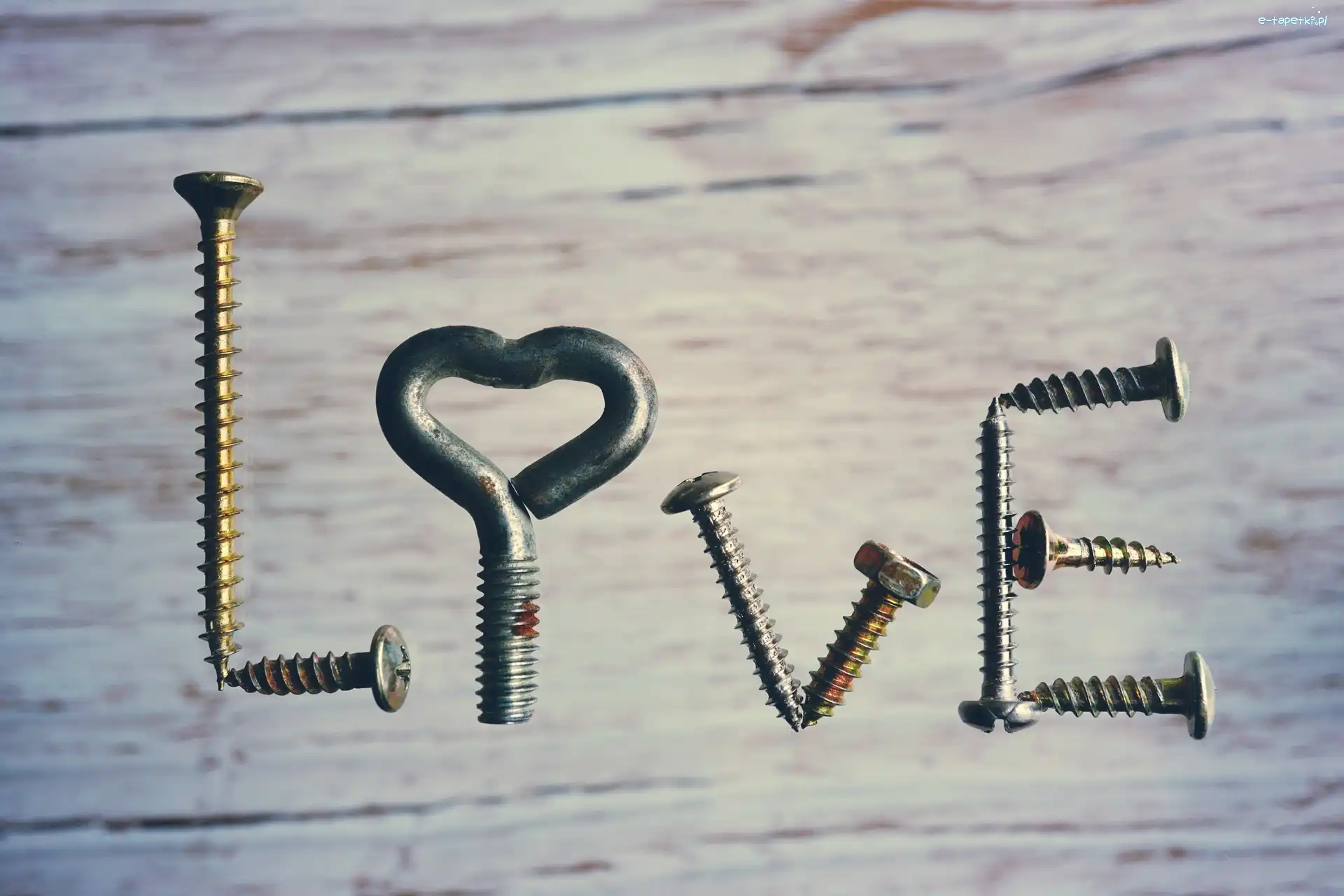 Napis, Wkręty, Love, Miłosne