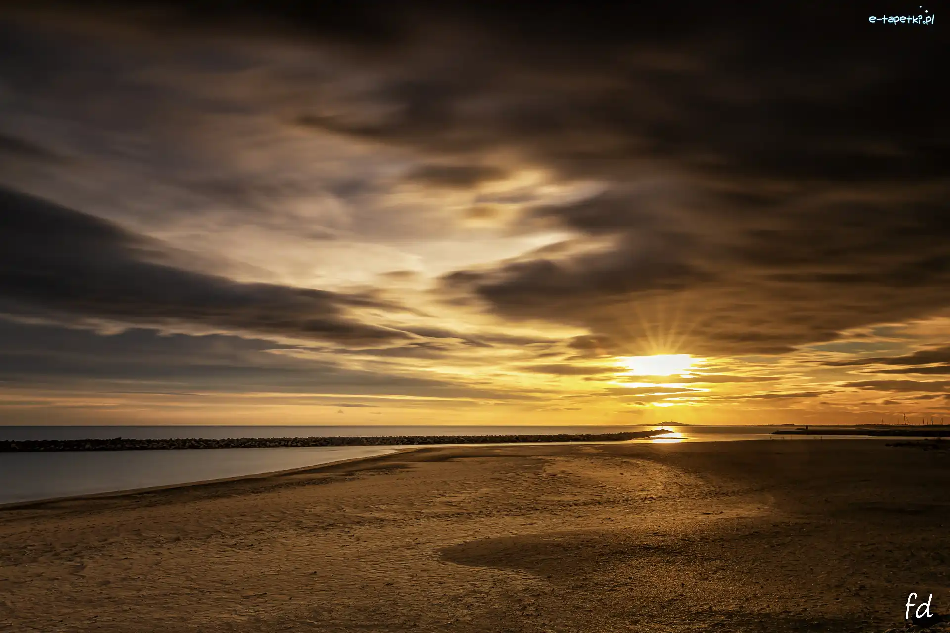 Morze, Chmury, Zachód słońca, Plaża