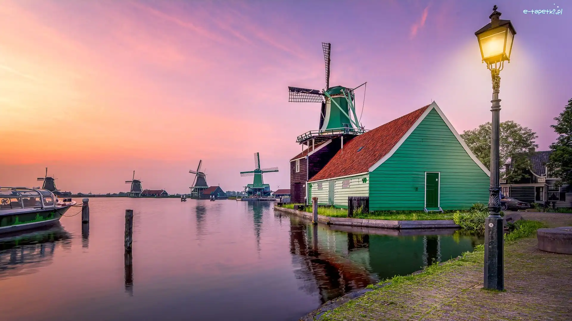 Łódź, Latarnia, Zachód słońca, Wiatraki, Rzeka, Holandia, Zaandam, Domy, Skansen Zaanse Schans