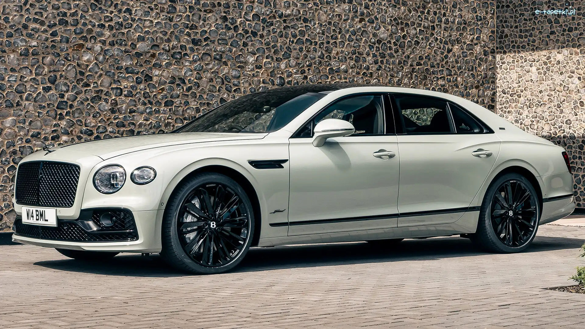 Bentley Flying Spur, Biały