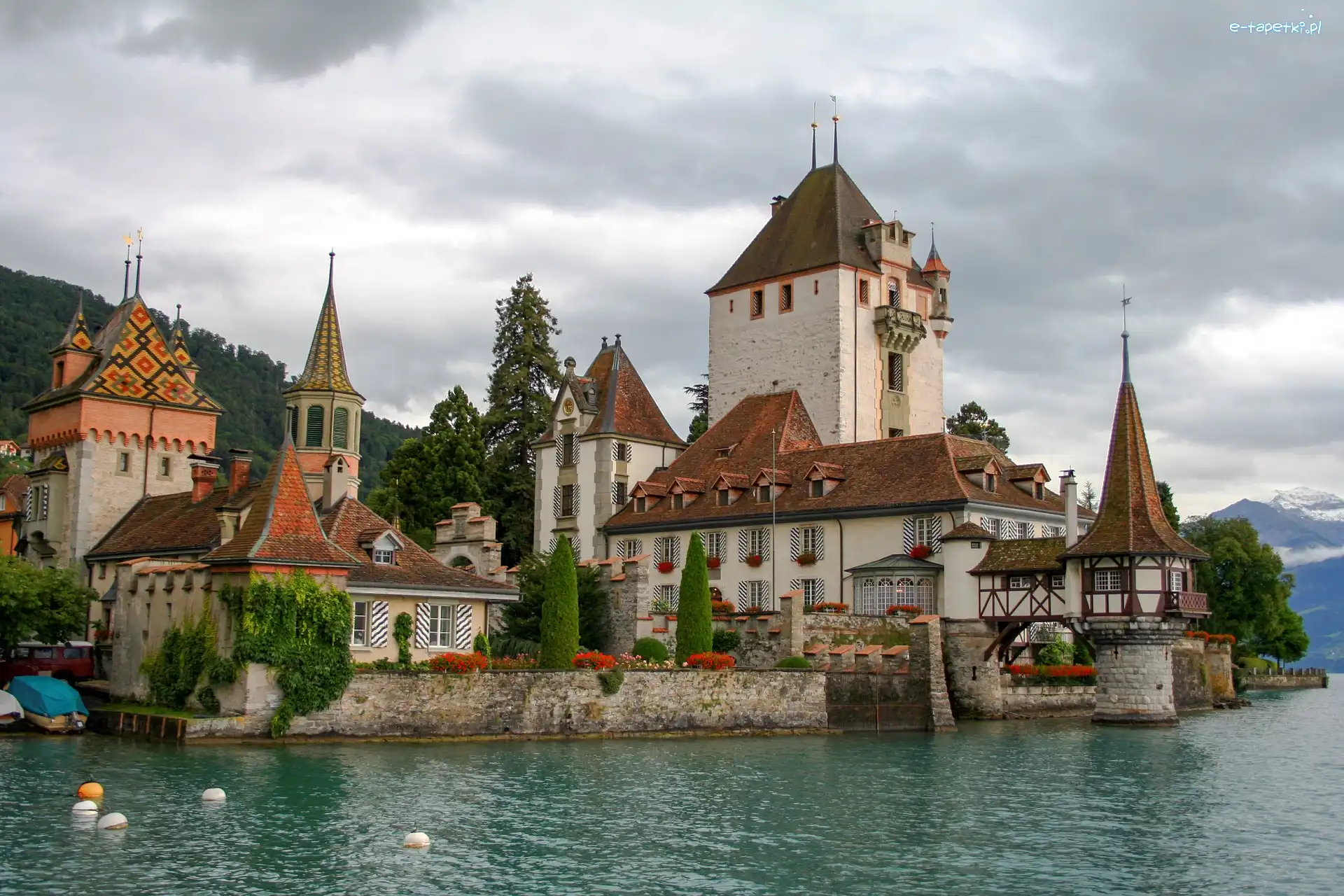 Oberhofen Castle, Szwajcaria, Jezioro Thun, Zamek