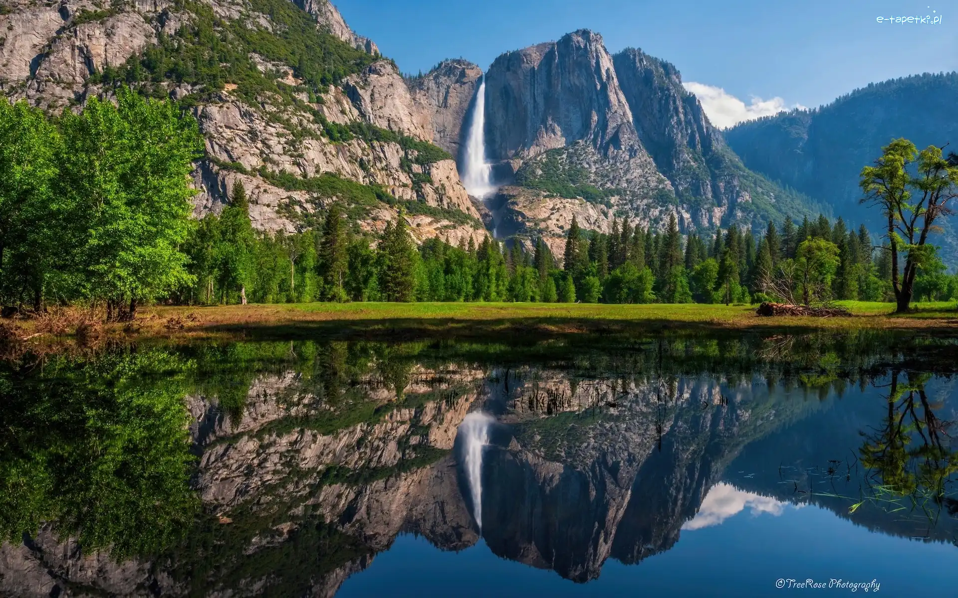 Wodospad, Skały, Park Narodowy Yosemite, Kalifornia, Stany Zjednoczone, Odbicie, Rzeka, Góry, Drzewa