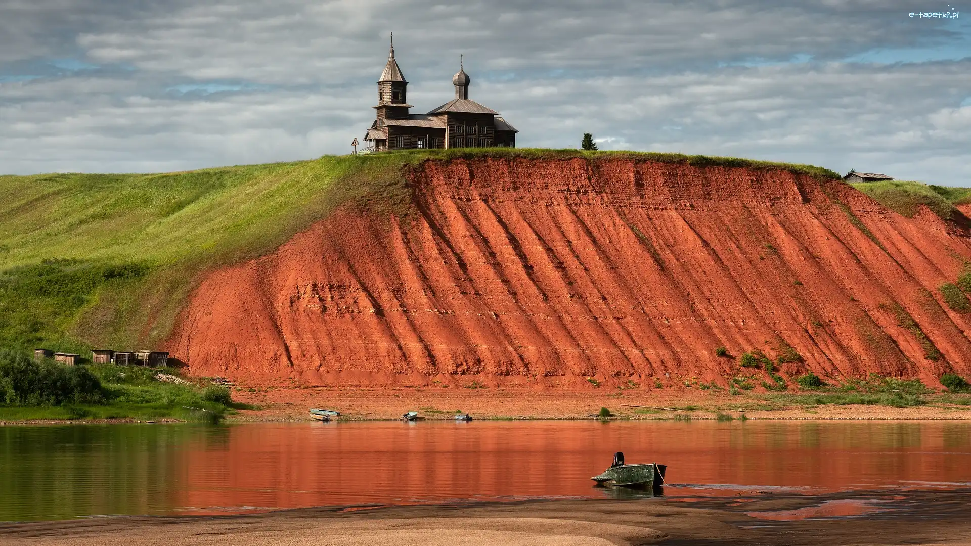 Skarpa, Wzgórze, Jezioro, Cerkiew