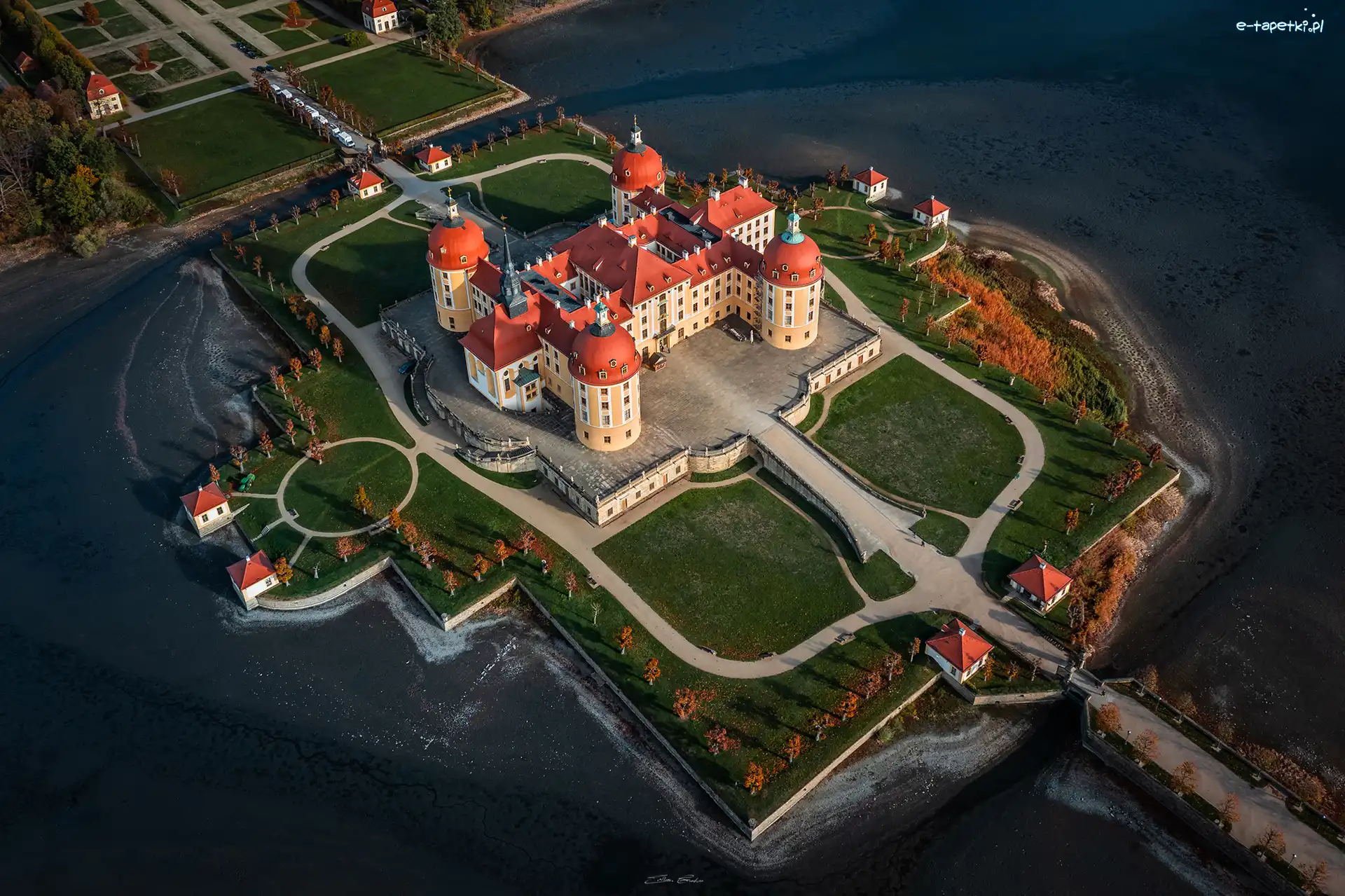 Z Lotu ptaka, Niemcy, Saksonia, Pałac Moritzburg