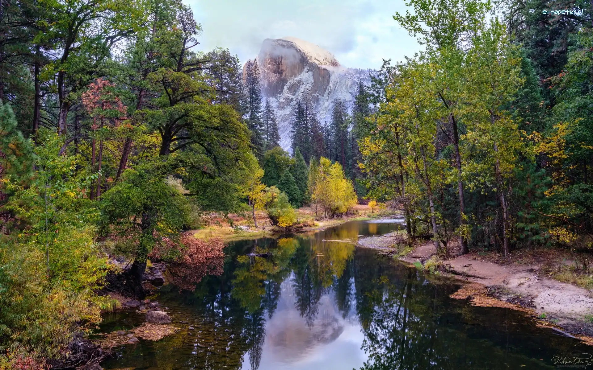 Half Dome, Szczyt, Park Narodowy Yosemite, Kalifornia, Stany Zjednoczone, Drzewa, Merced River, Góry, Rzeka