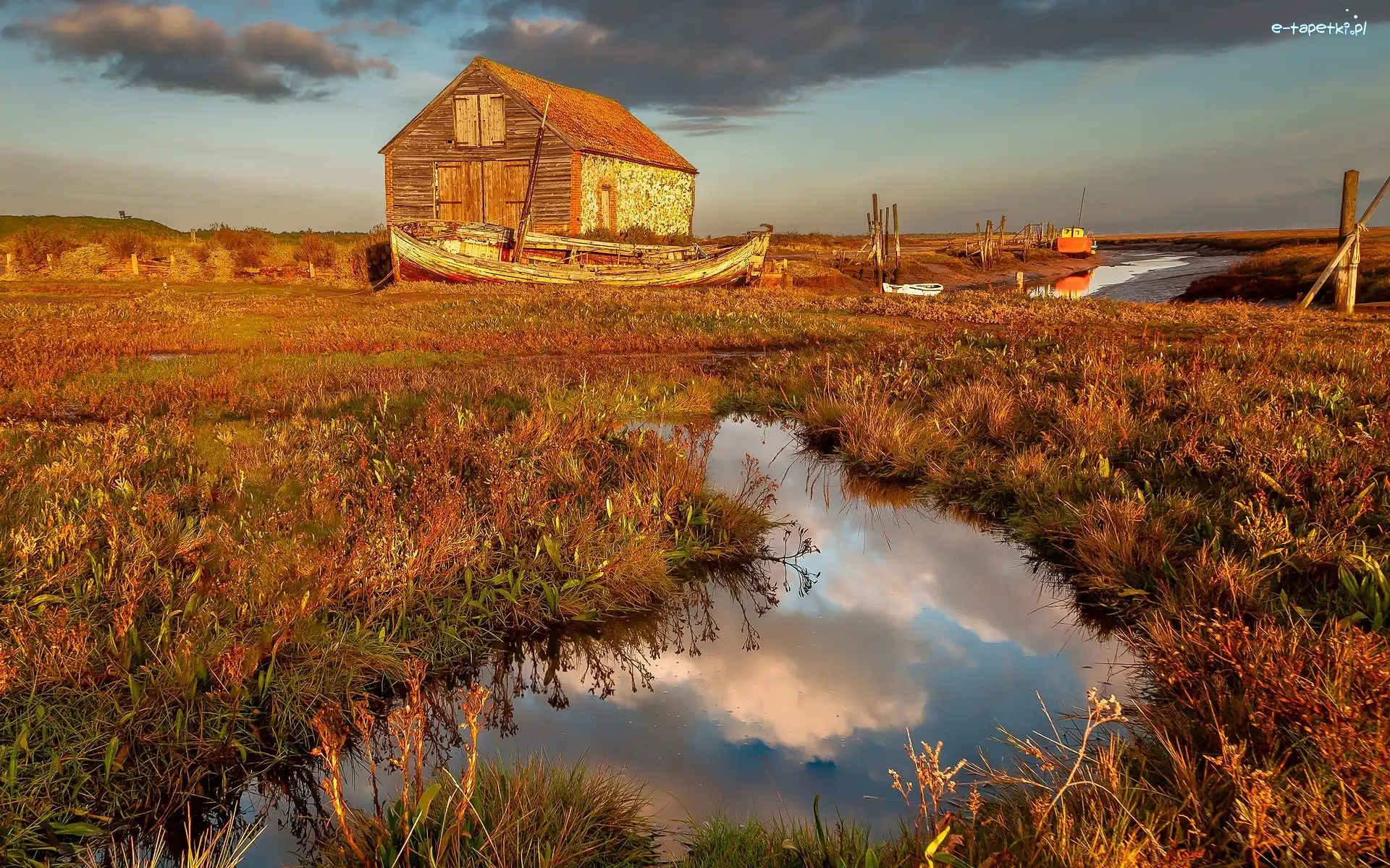 Anglia, Łódka, Blask słońca, Dom, Rzeka, Thornham Old Harbour, Rośliny