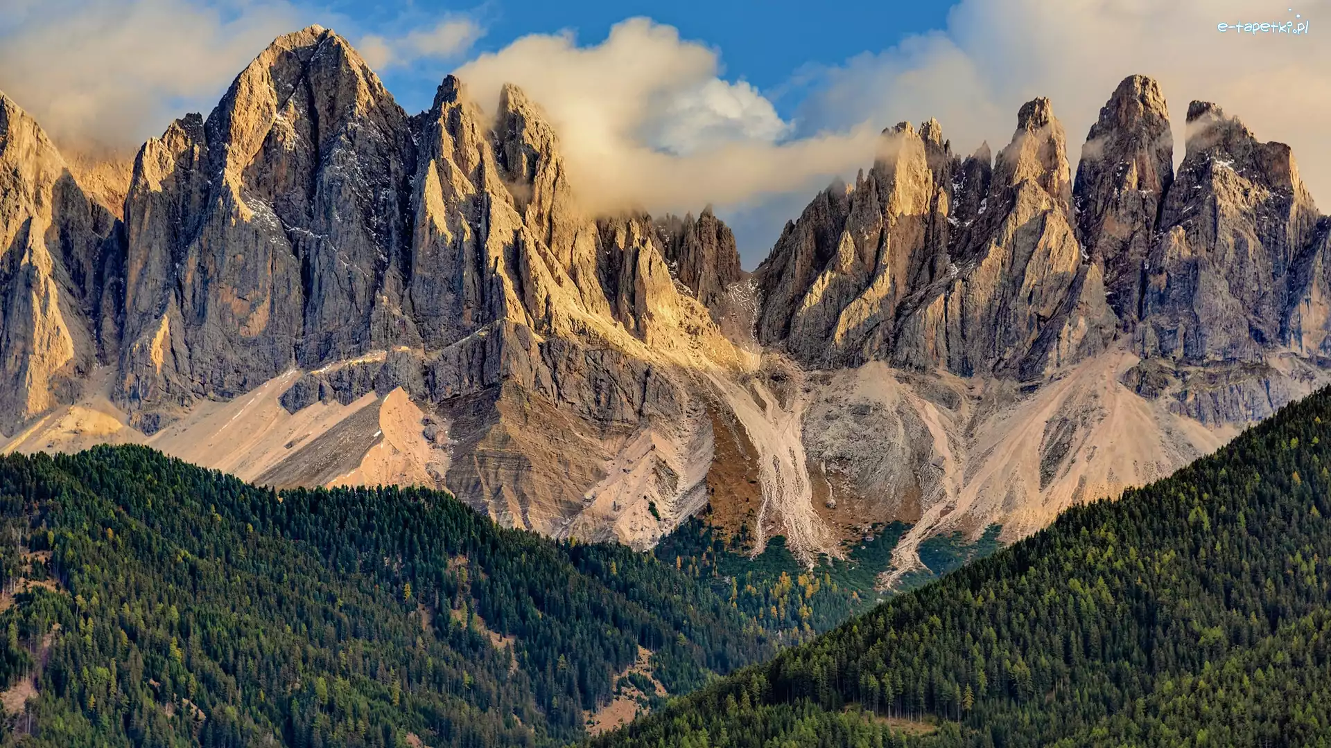 Góry, Drzewa, Dolomity, Włochy, Południowy Tyrol