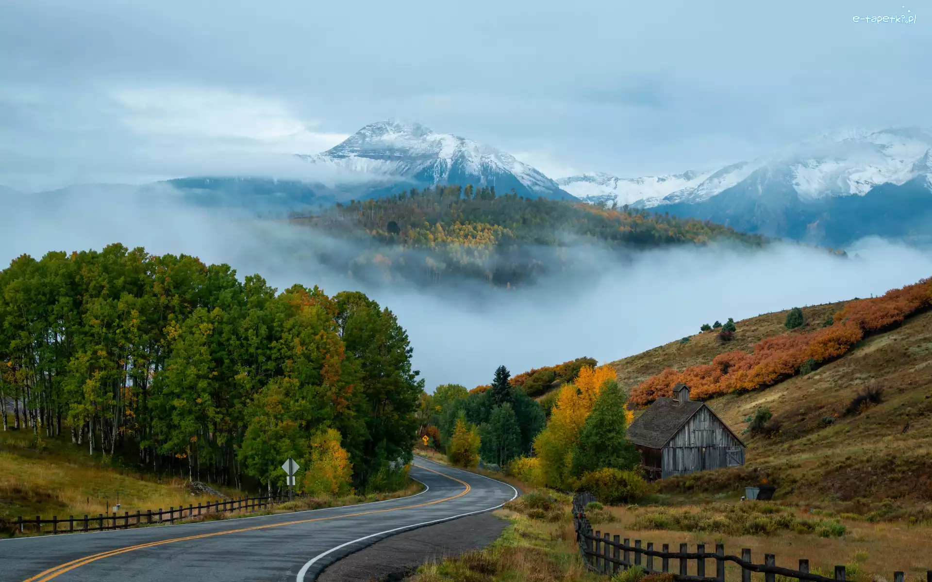 Droga, Stany Zjednoczone, Drzewa, Telluride, Niebo, San Juan Mountains, Mgła, Dom, Góry, Kolorado, Ogrodzenie