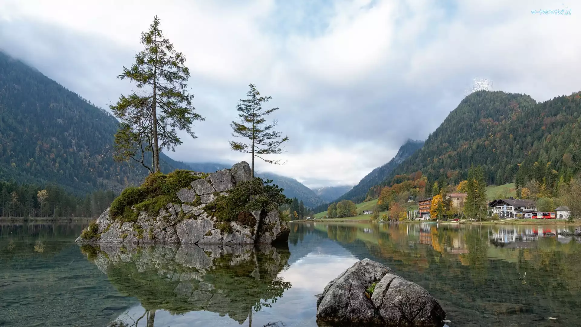 Skały, Góry, Niemcy, Bawaria, Jezioro Hintersee, Drzewa, Domy, Zalesione
