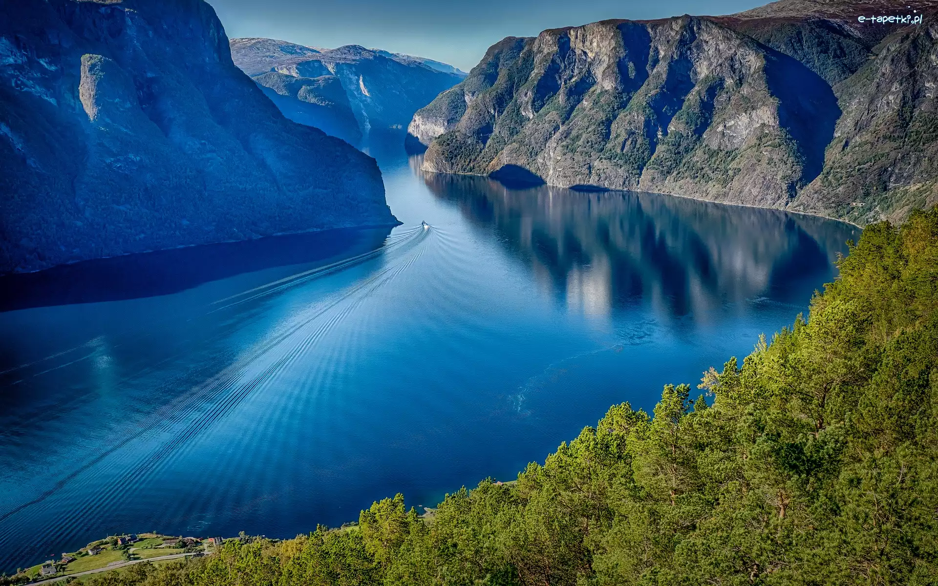 Góry, Sognefjorden, Fiord, Norwegia