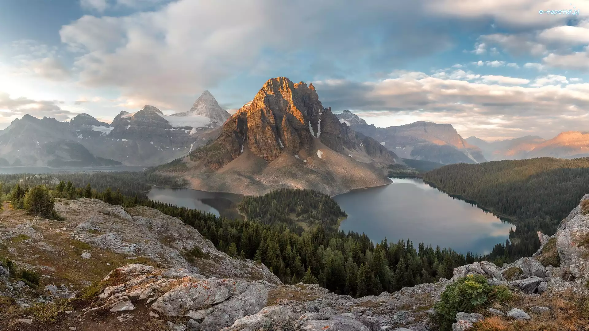 Jezioro, Mgła, Kanada, Cerulean Lake, Góra, Mount Assiniboine, Jeziora, Poranek, Góry, Sunburst Lake