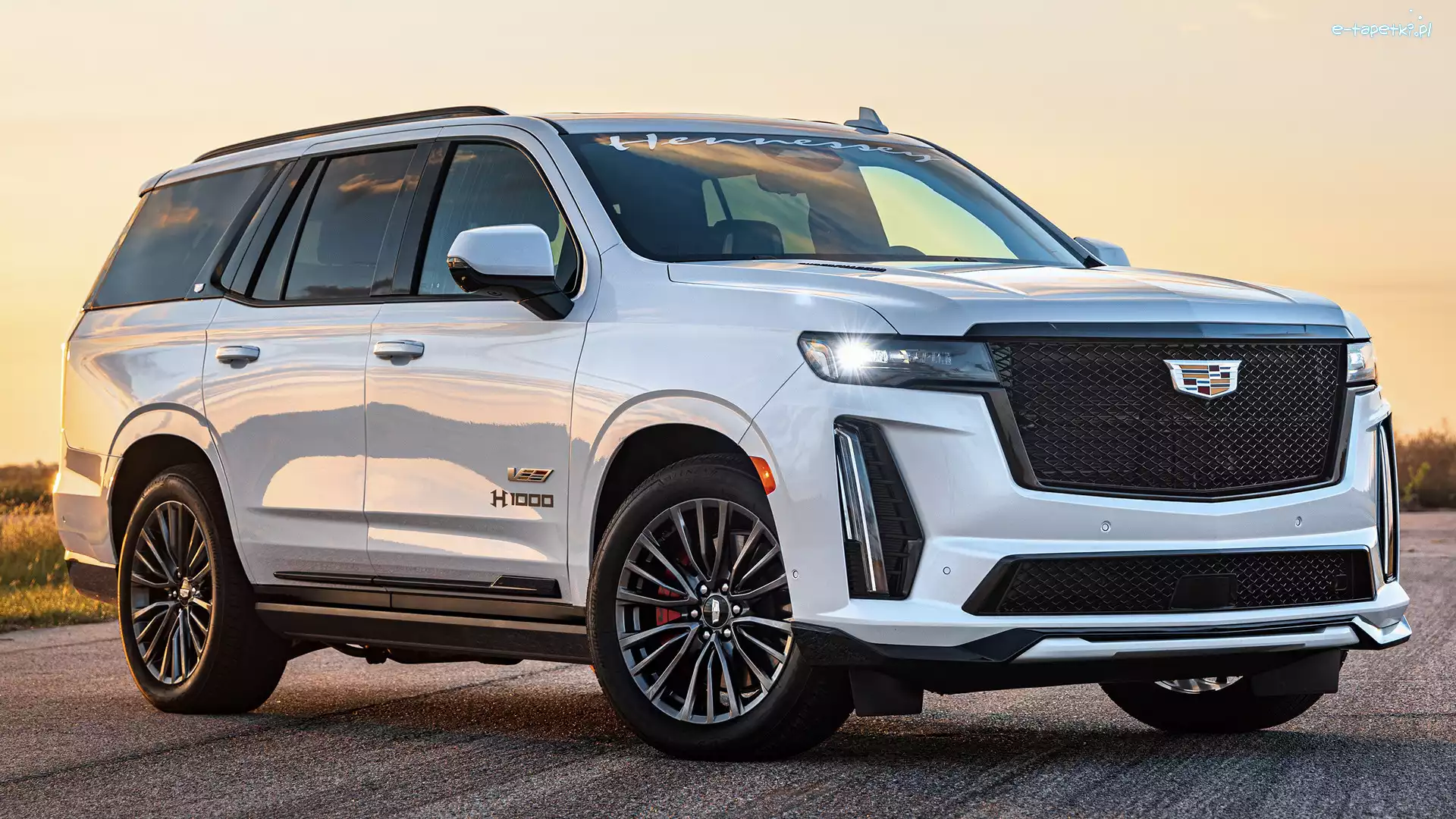 H1000, V, Cadillac Escalade