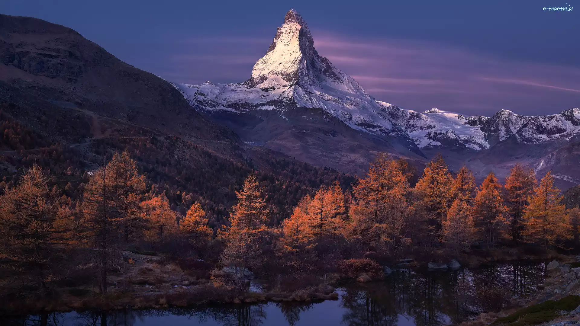 Las, Jesień, Alpy Pennińskie, Góry, Szwajcaria, Rzeka, Drzewa, Szczyt Matterhorn, Pożółkłe