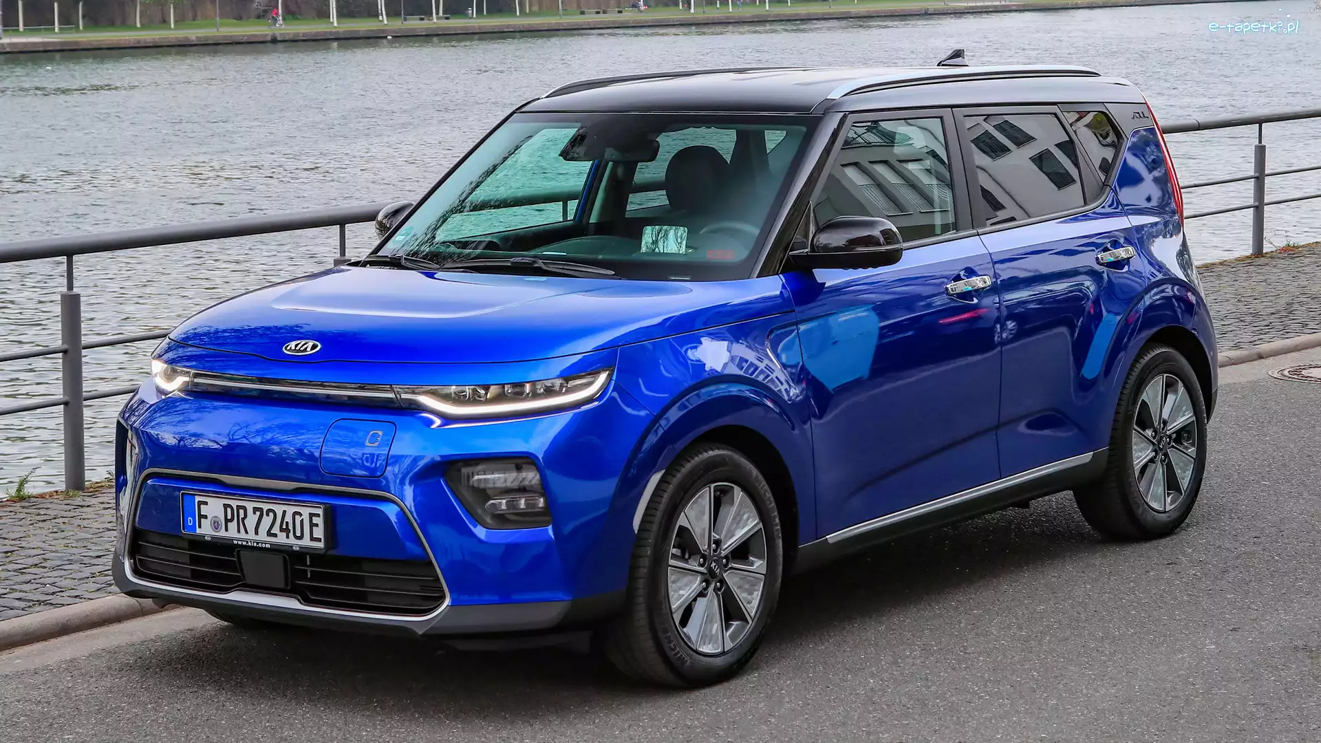 Kia Soul, Bok, Przód, Niebieska