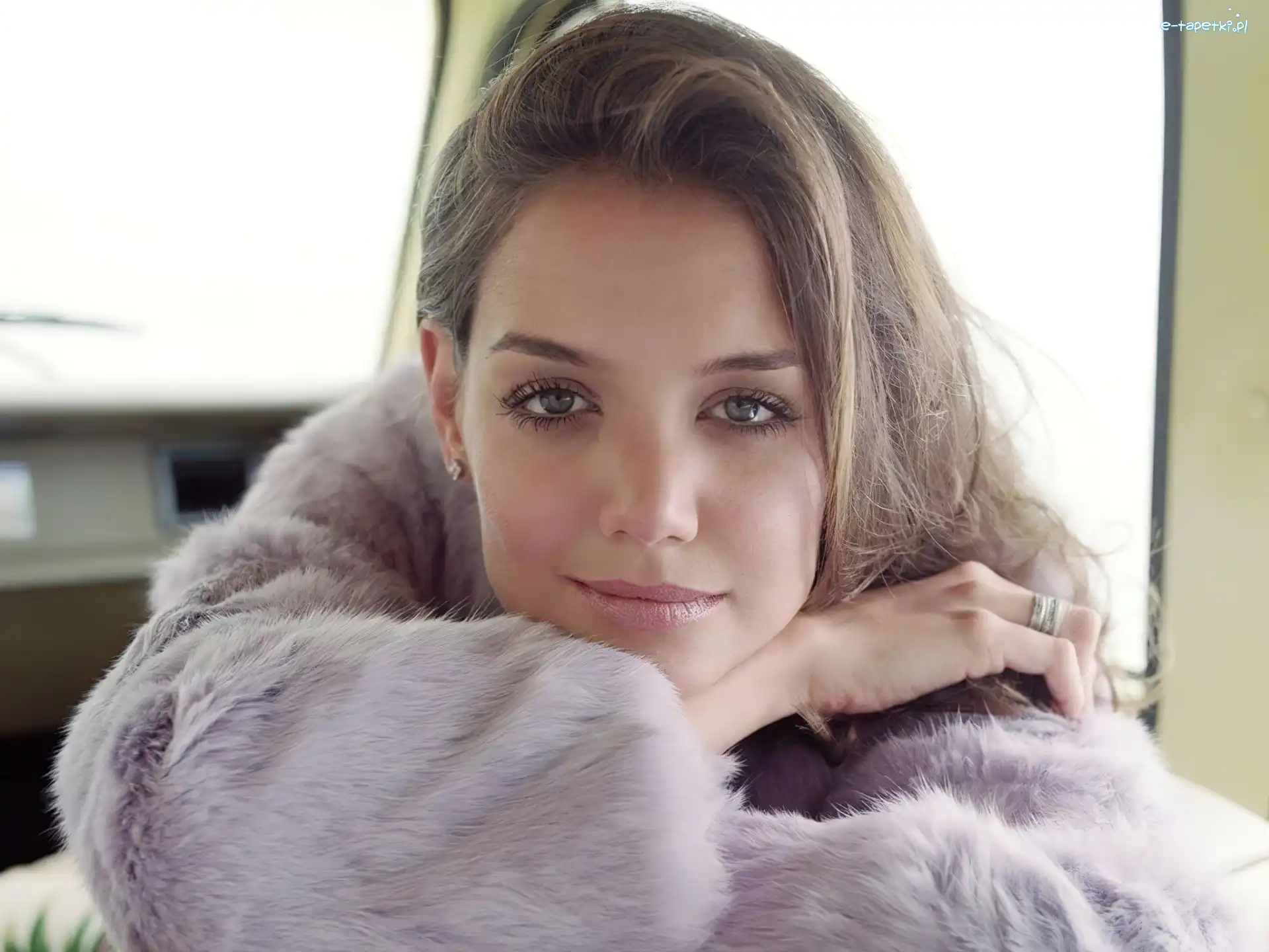 futerko, Katie Holmes, oczy