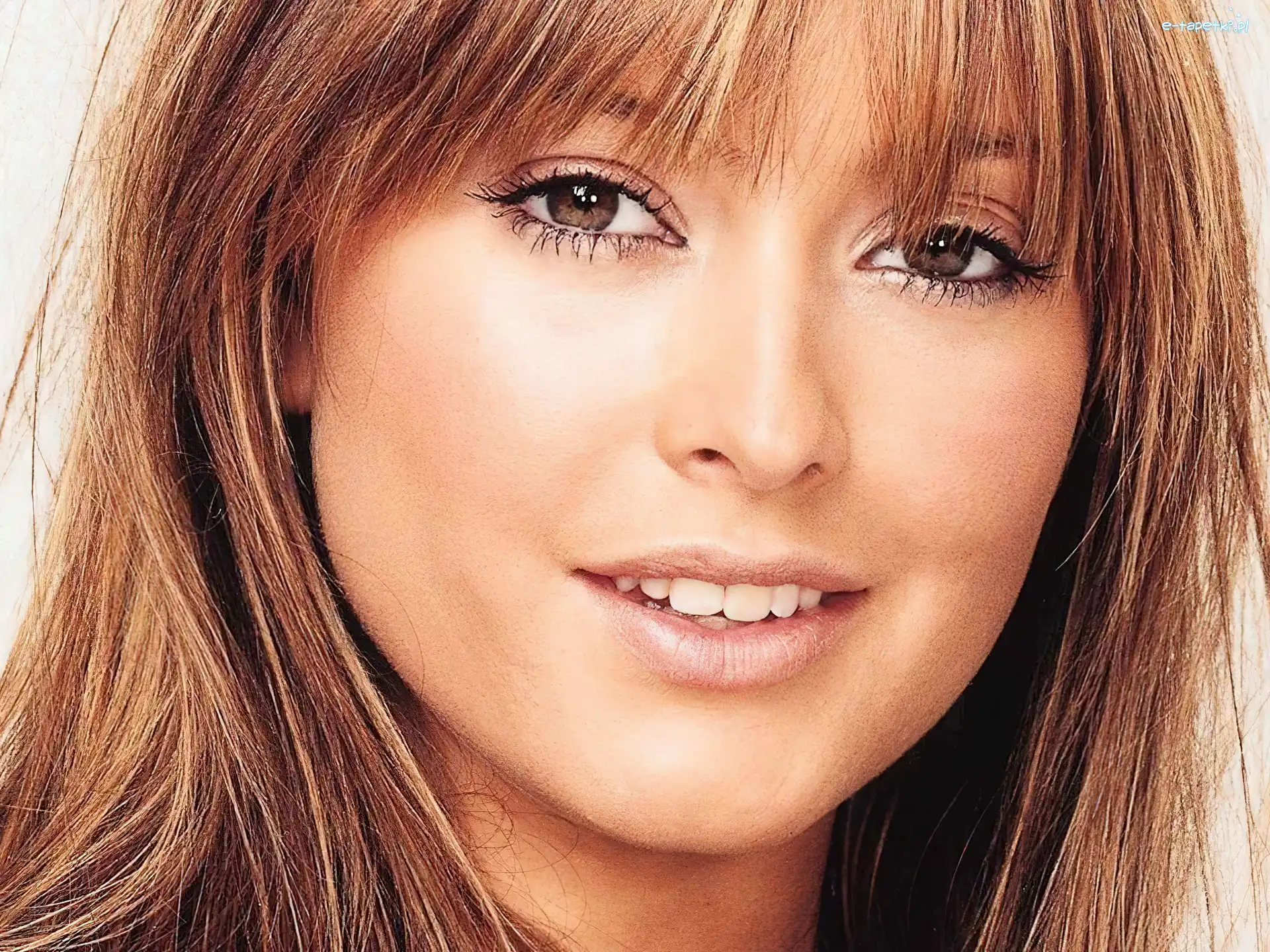 Holly Valance, twarz