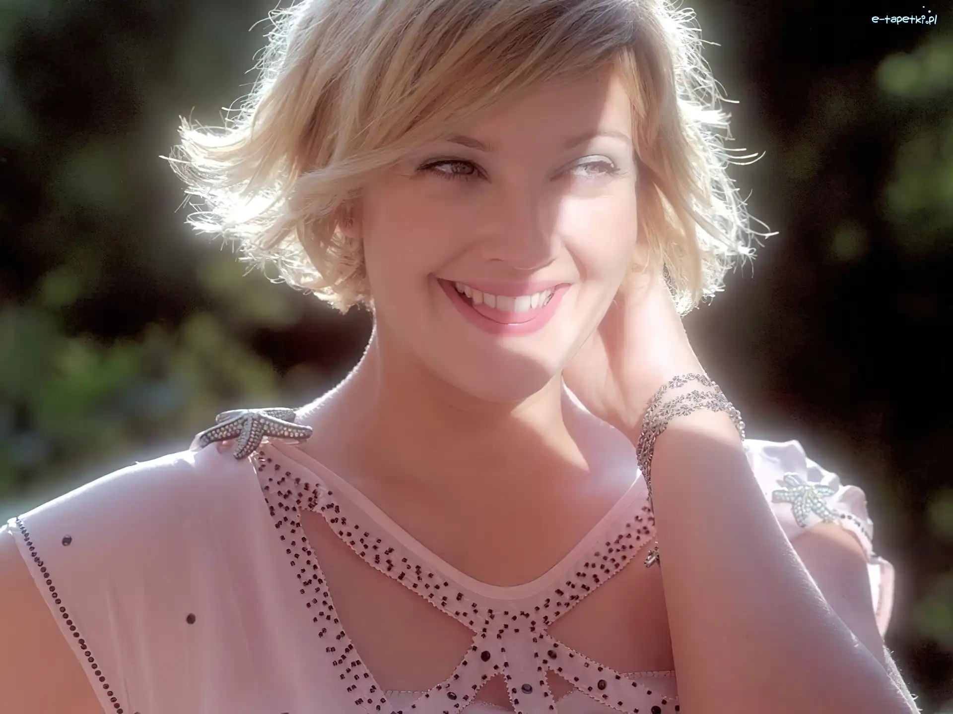 Drew Barrymore, spojrzenie, kuszące