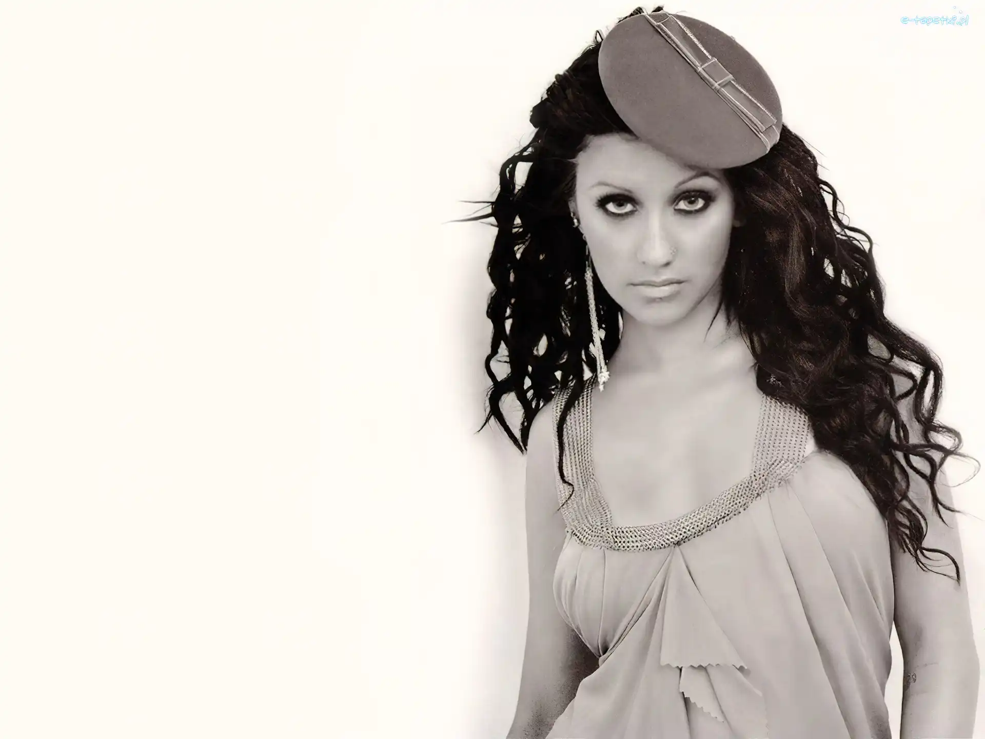 beret, Christina Aguilera