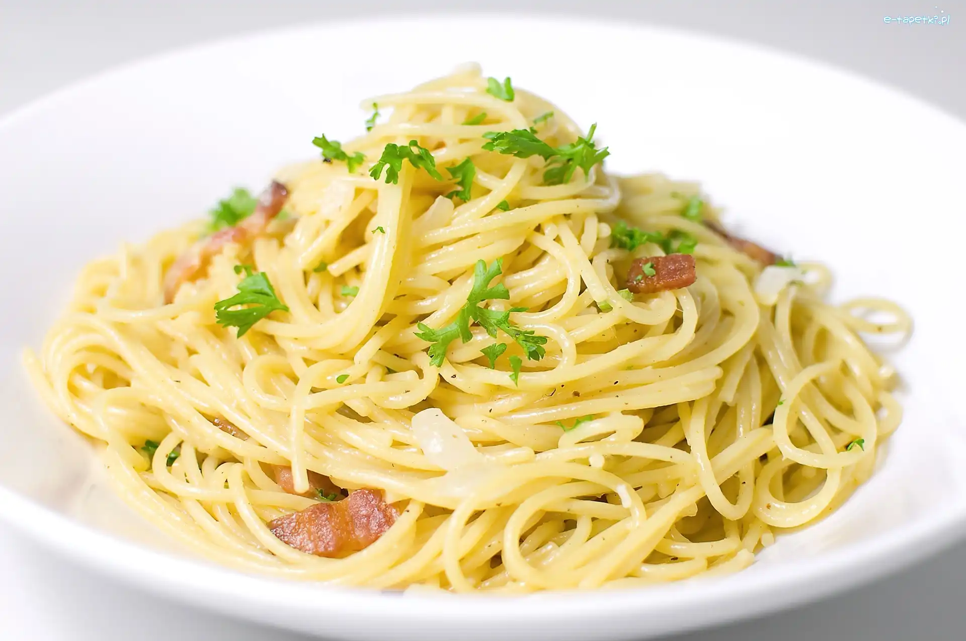 talerz, Spaghetti