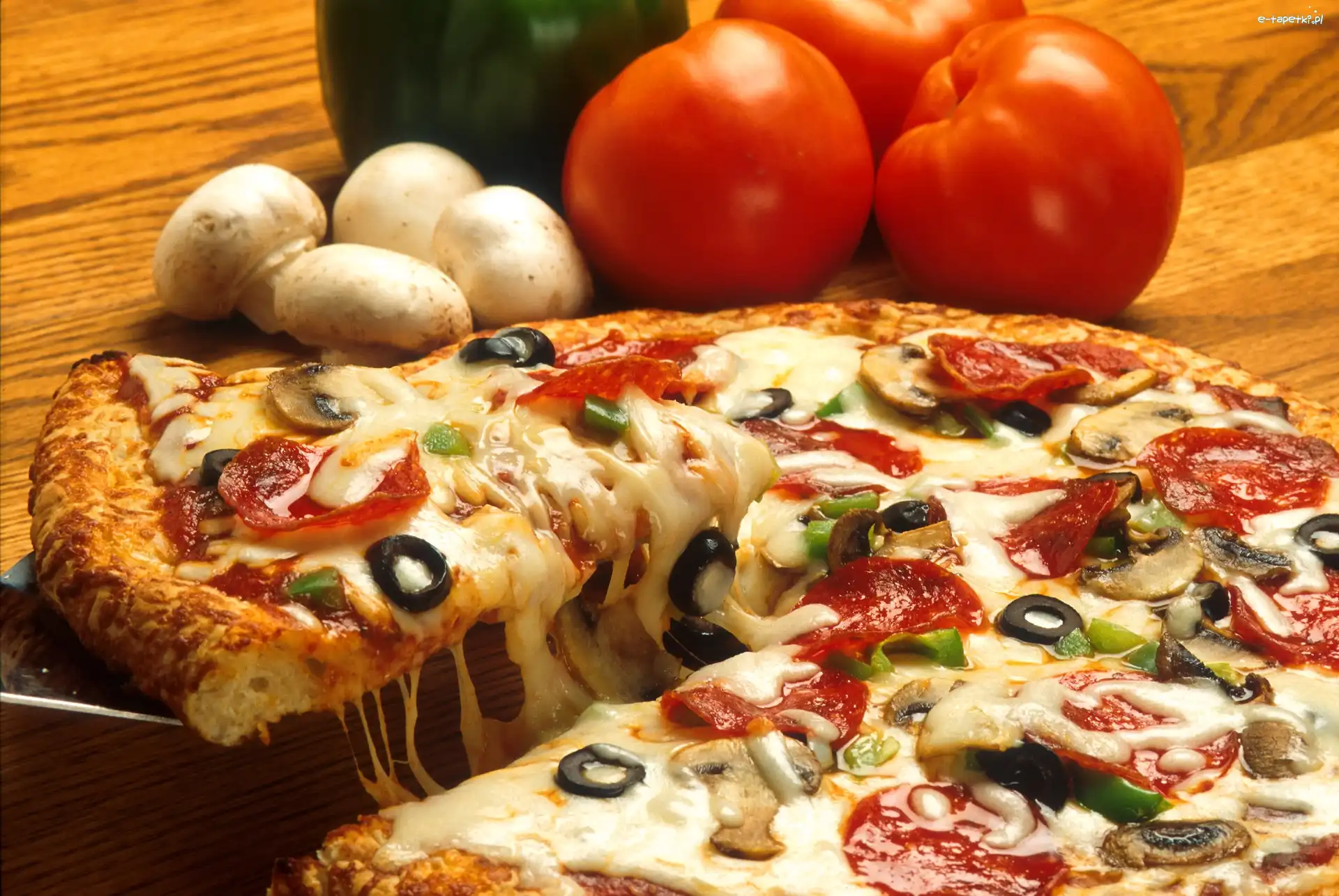 Pomidory, Pieczarki, Pizza