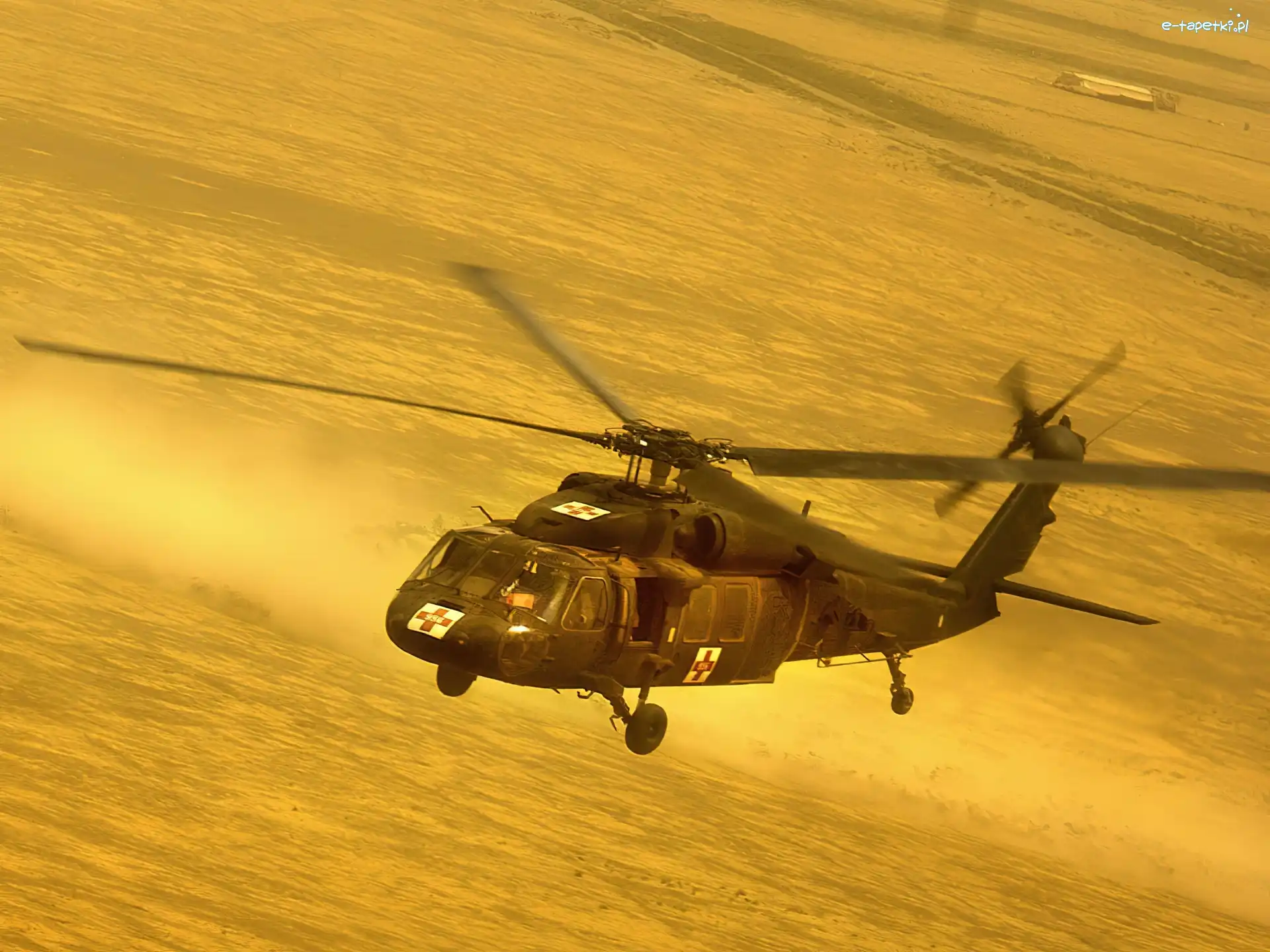 Helikopter Medyczny, Wojskowy