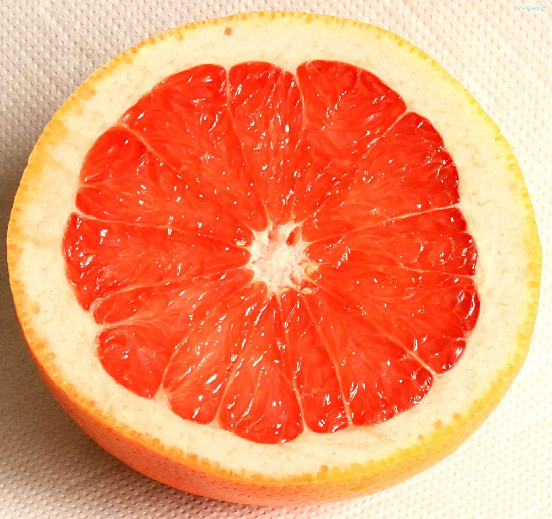 Grejpfruta czerwonego, Połówka