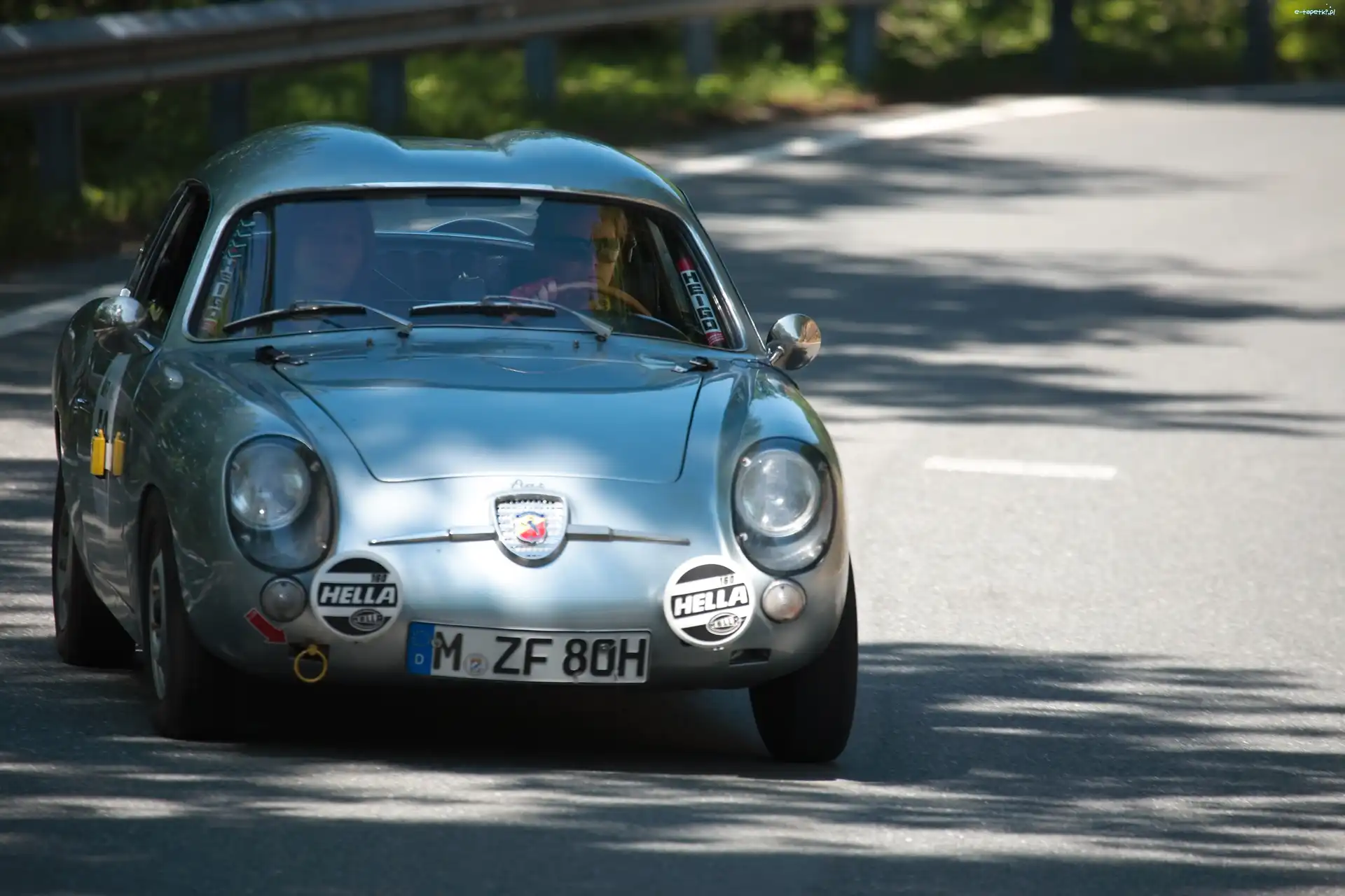 Zakręt, Hella, Halogeny, Abarth 500 Zagato