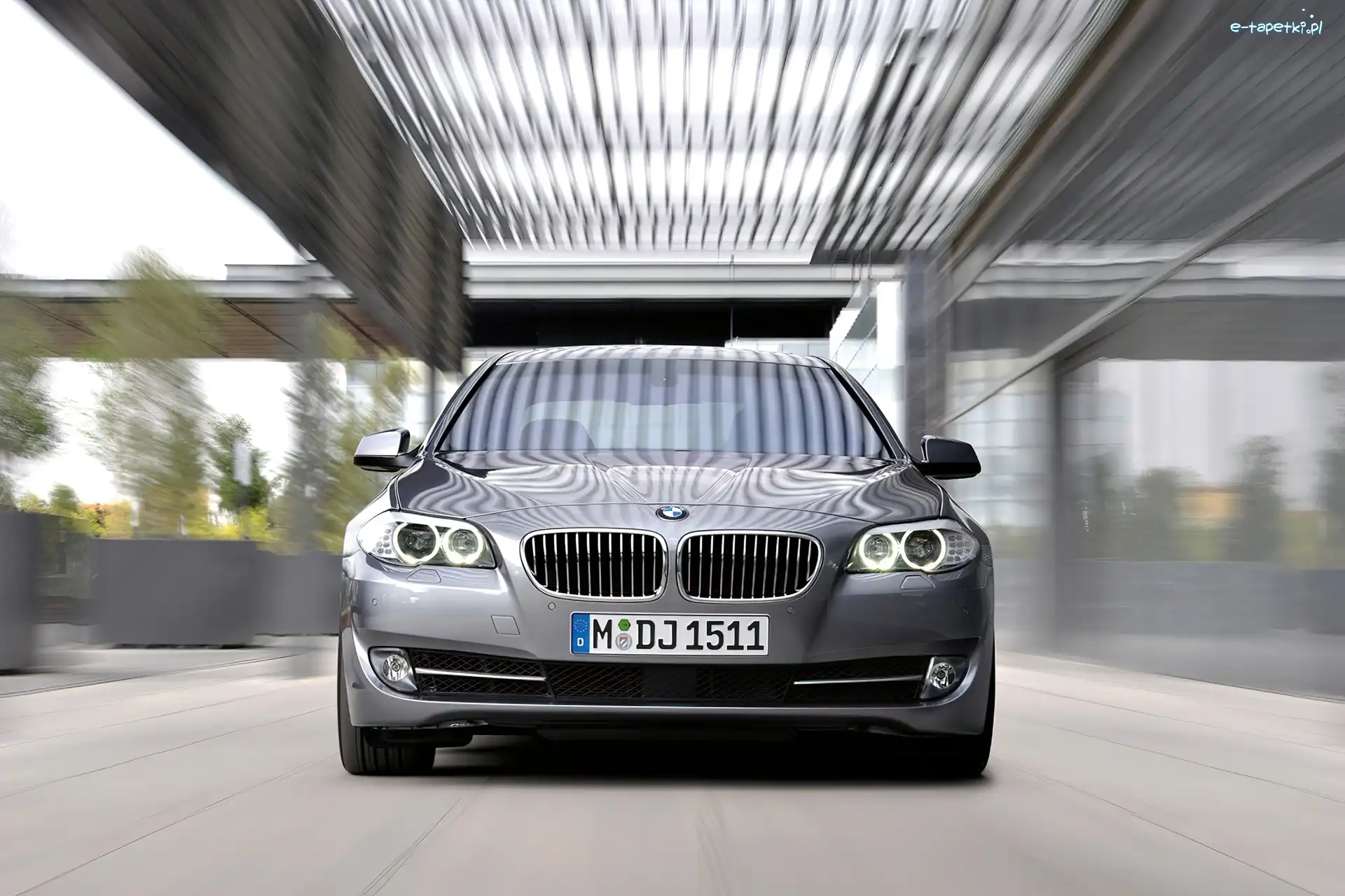 Ringi, BMW F10, Przód