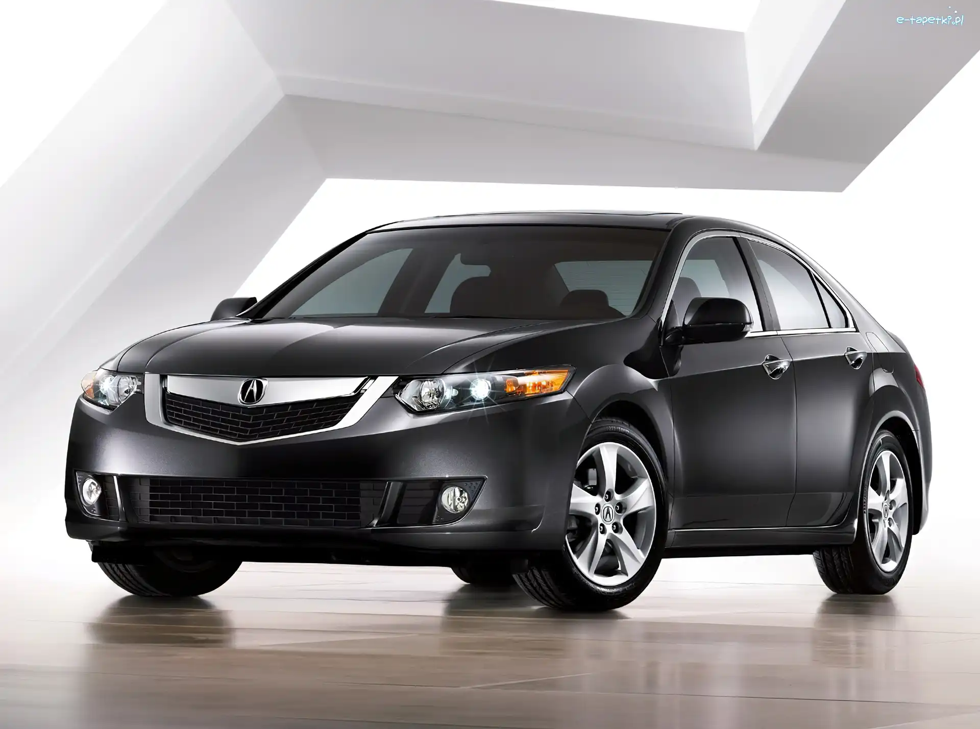 Nowoczesna, Acura TSX, Czarna
