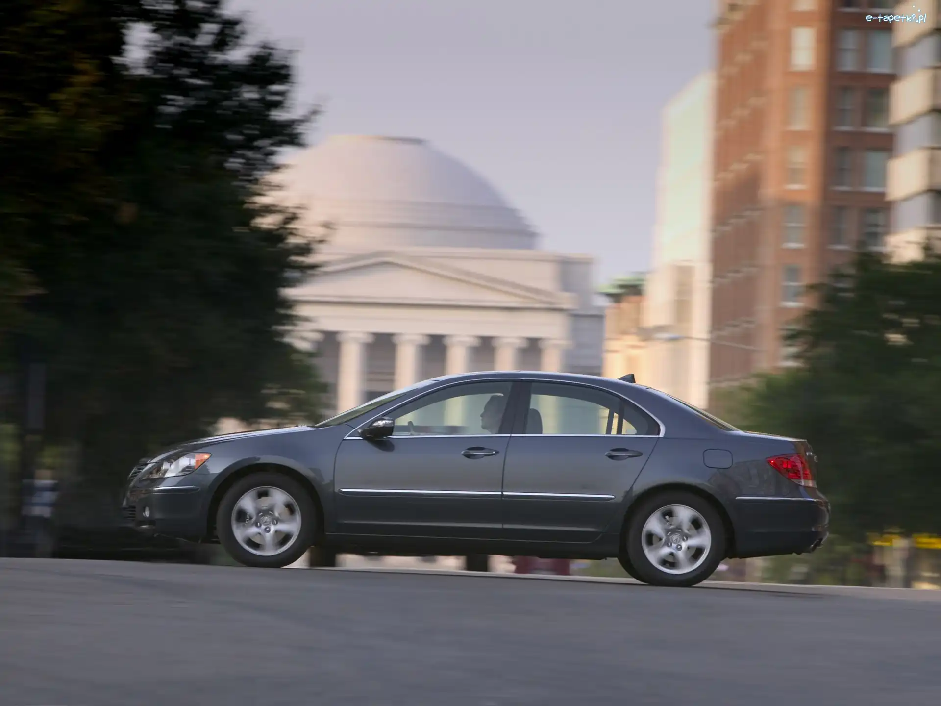 Limuzyna, Sedan, Acura RL