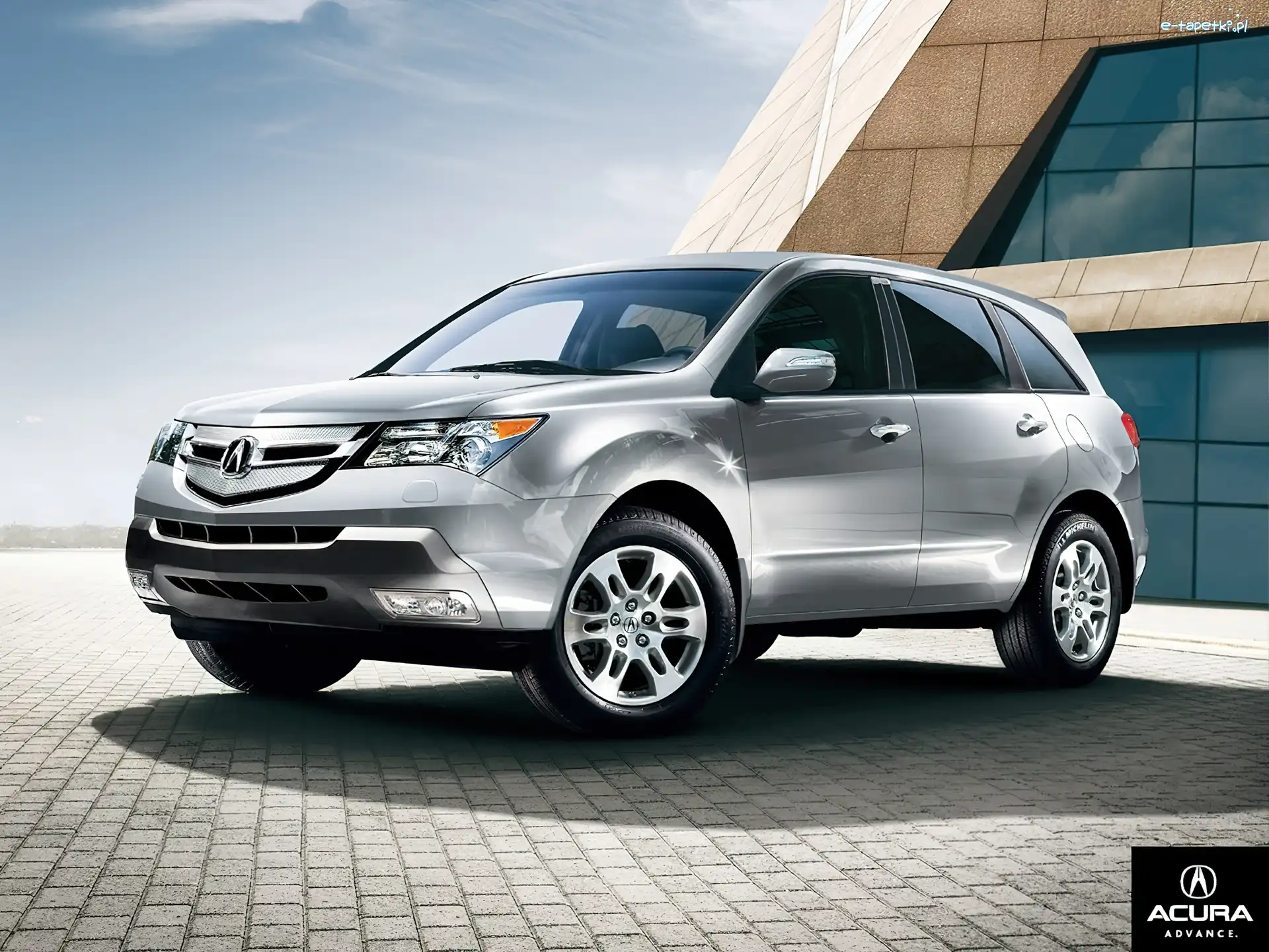 Reklama, Acura MDX, Srebrna