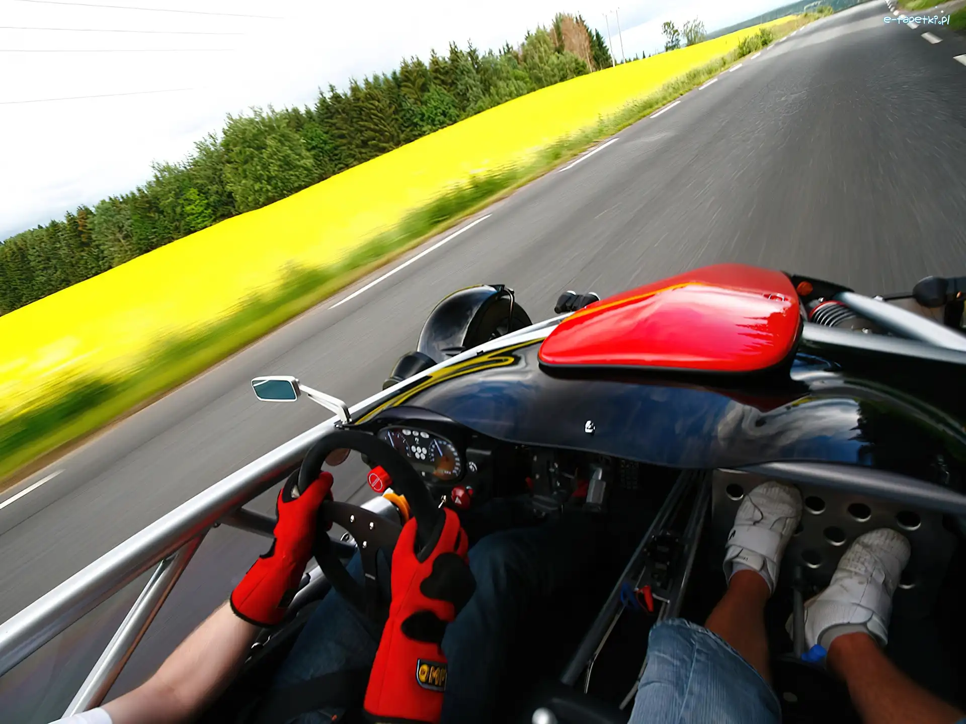 Wyścig, Tor, Ariel Atom