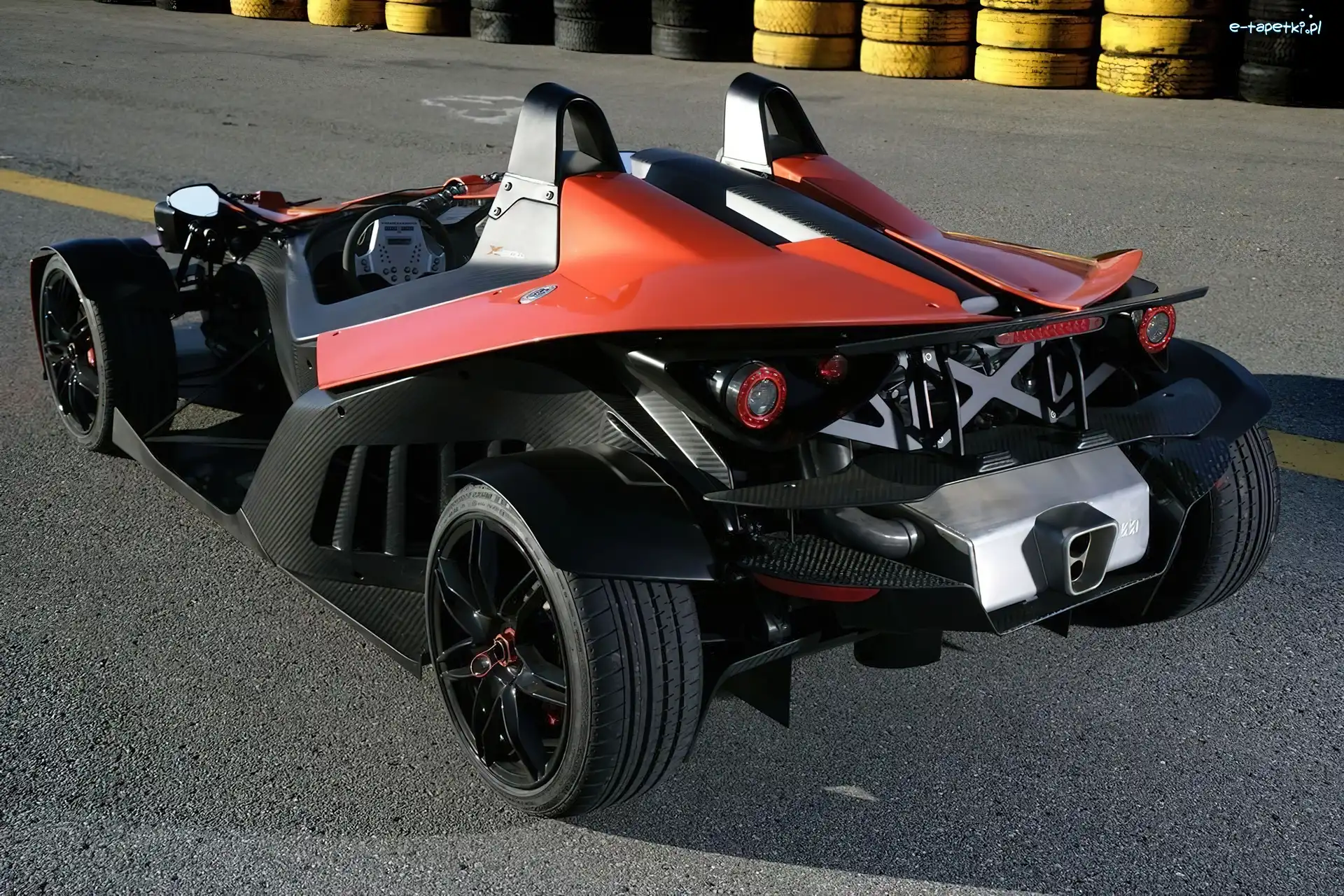 Zabudowany, Ariel Atom