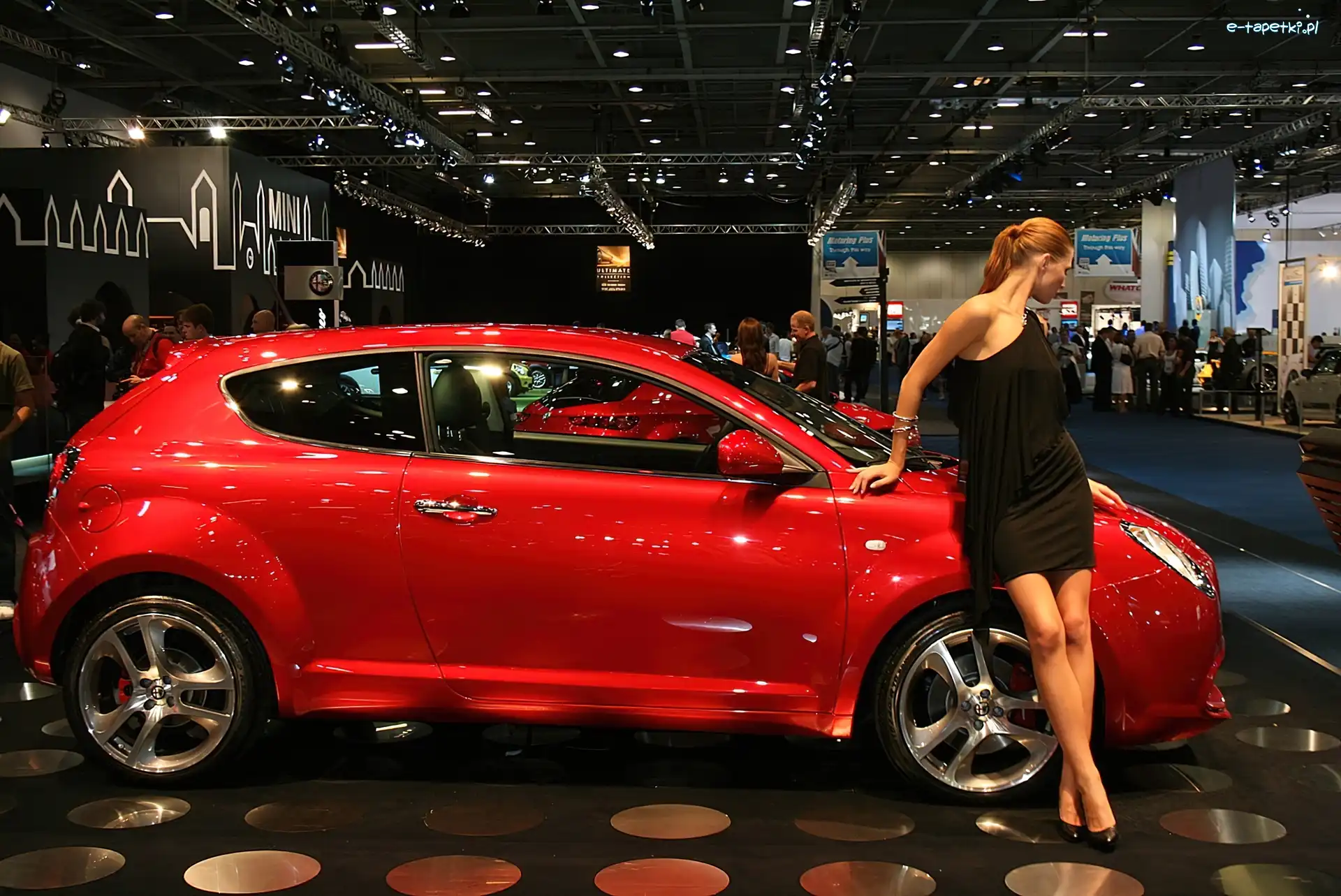 Kobieta, Genewa, Alfa Romeo MiTo
