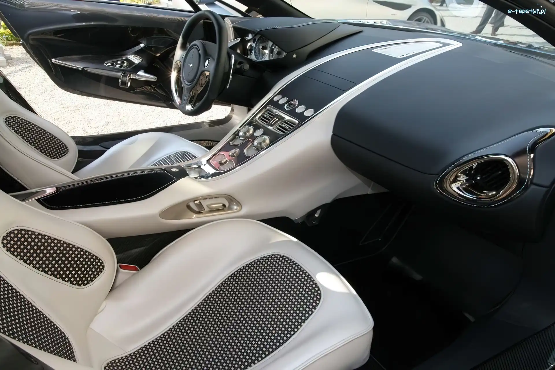 Fotele, Konsola, Aston Martin One-77
