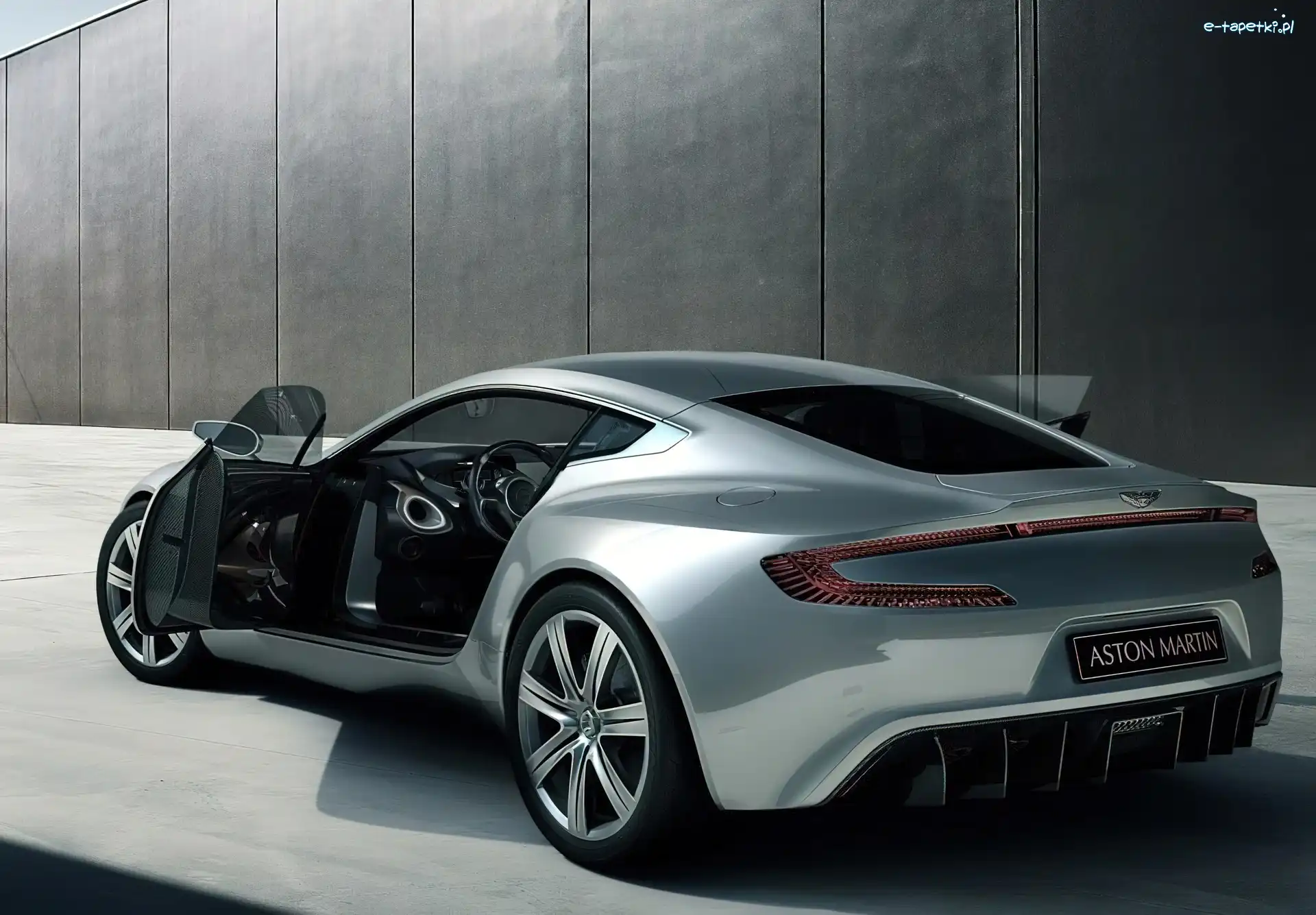 Drzwi, Aston Martin One-77