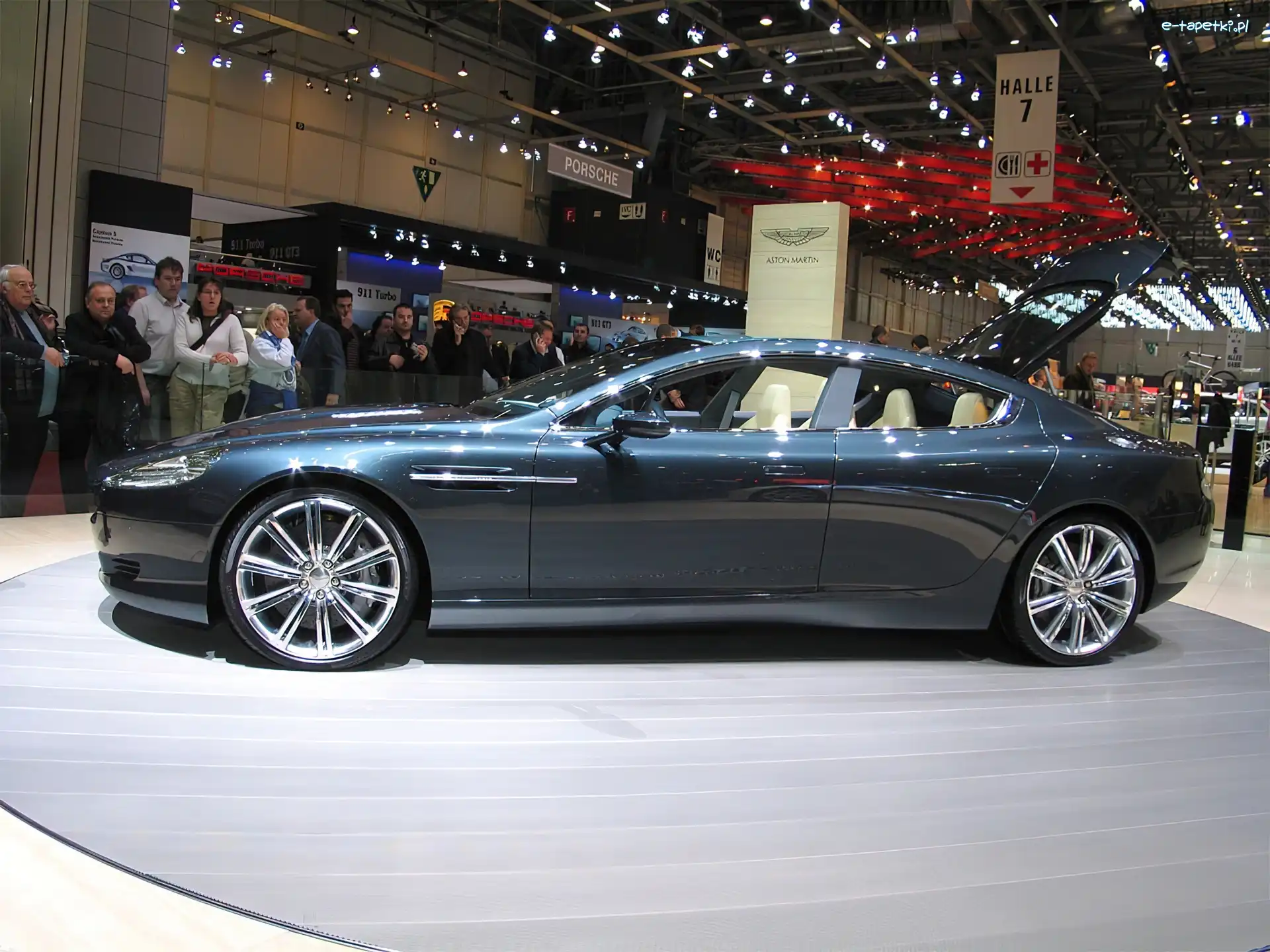 Wystawa, Aston Martin Rapide