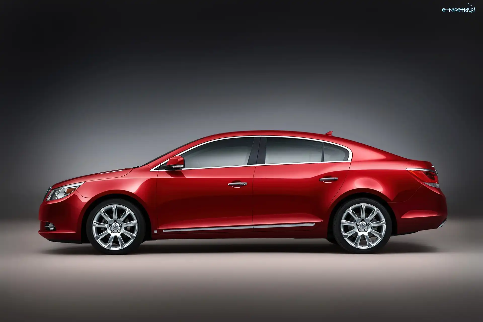 Buick LaCrosse, Bok, Lewy