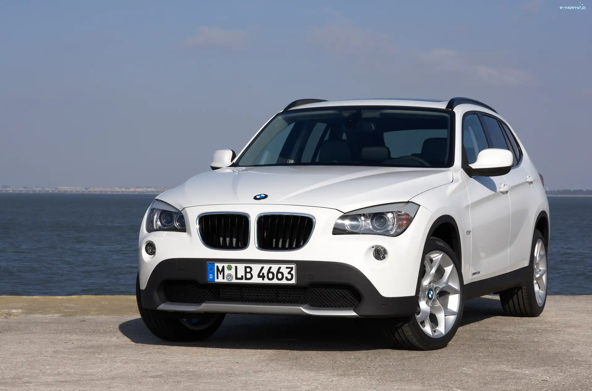 Diesel, BMW X1, Białe