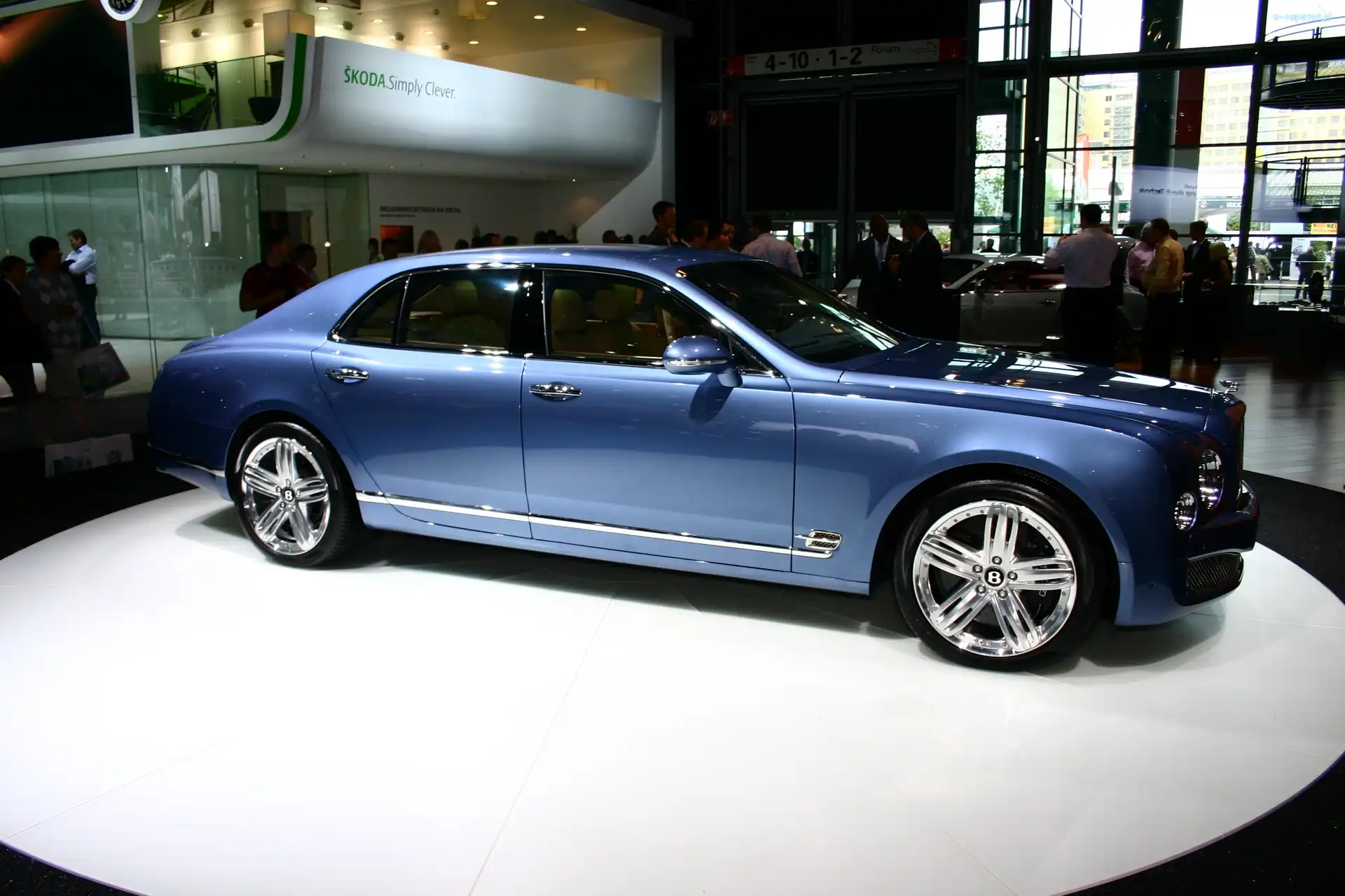 Bentley Mulsanne, Wystawa
